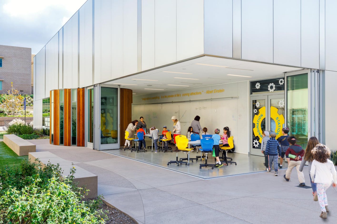 indoor/outdoor classroom designed with NanaWall sliding glass walls for 21st Century learning