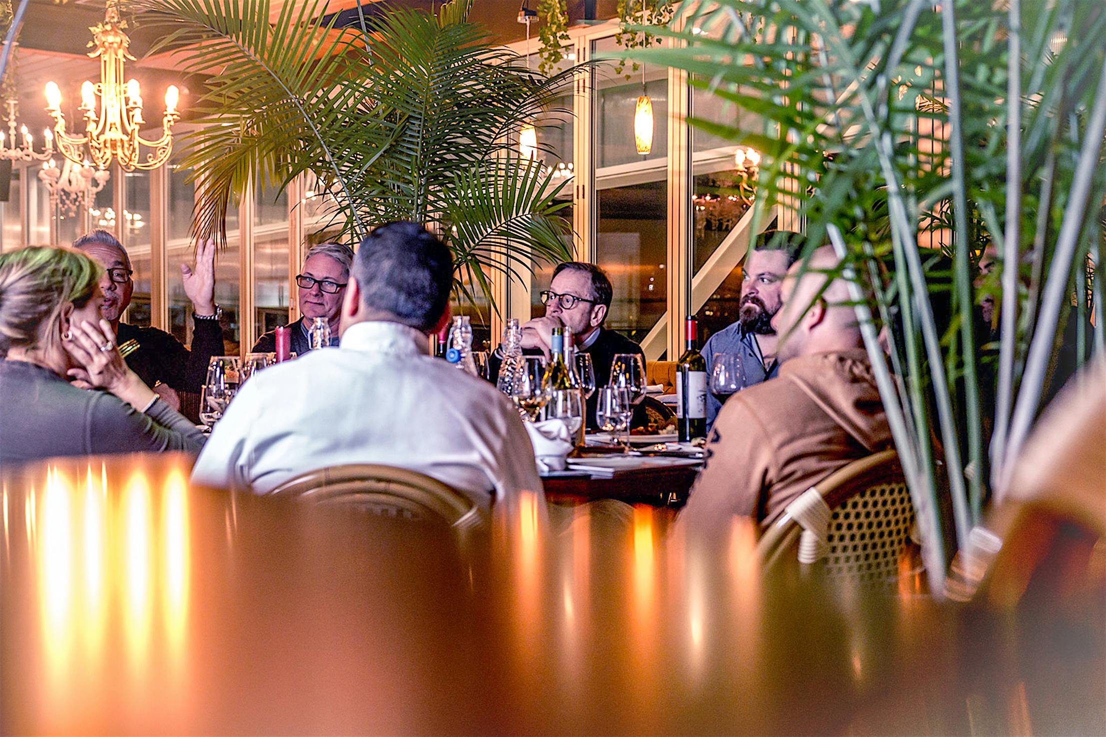 collapsible glass walls in rootop restaurant