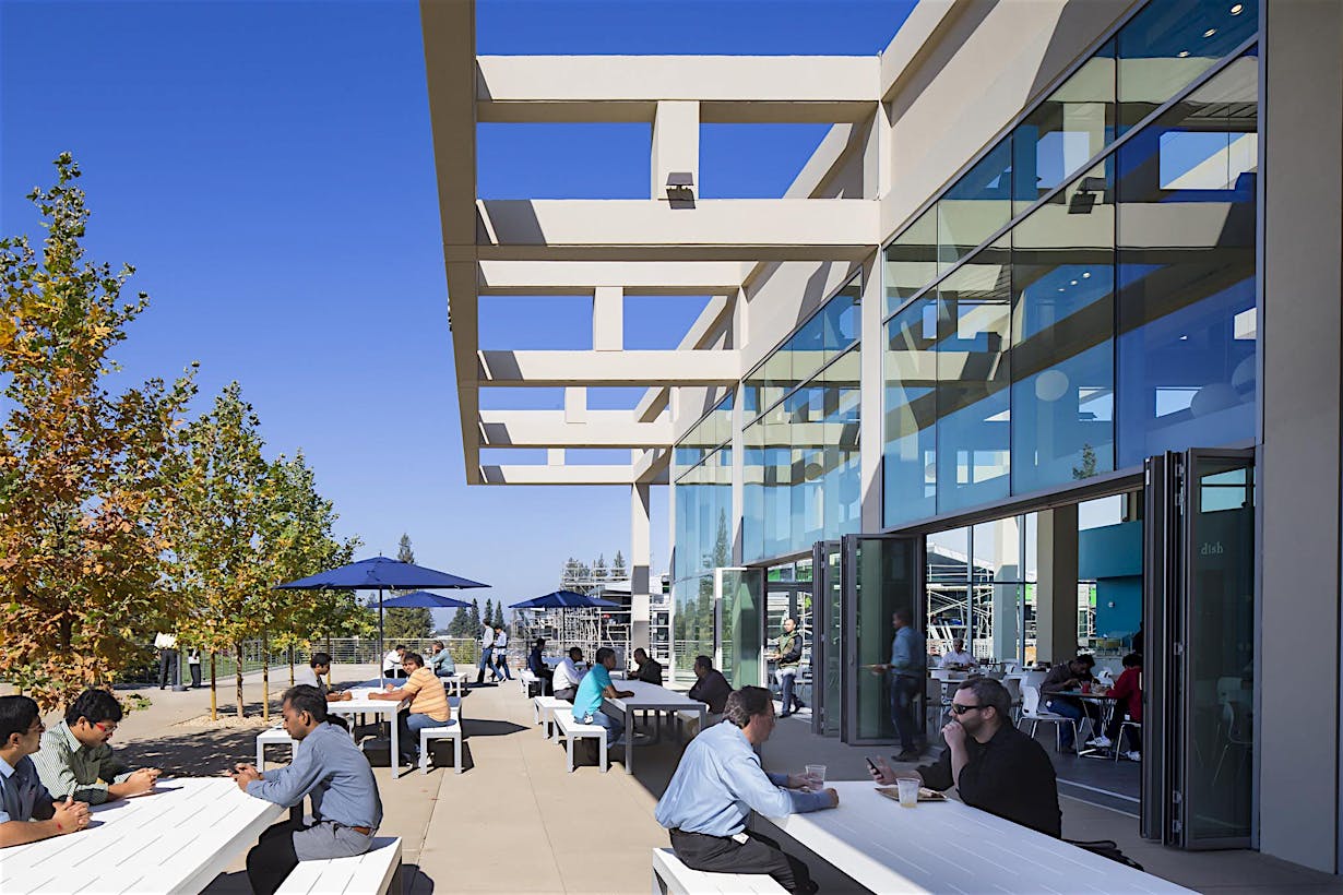 exterior glass wall systems in workplace design