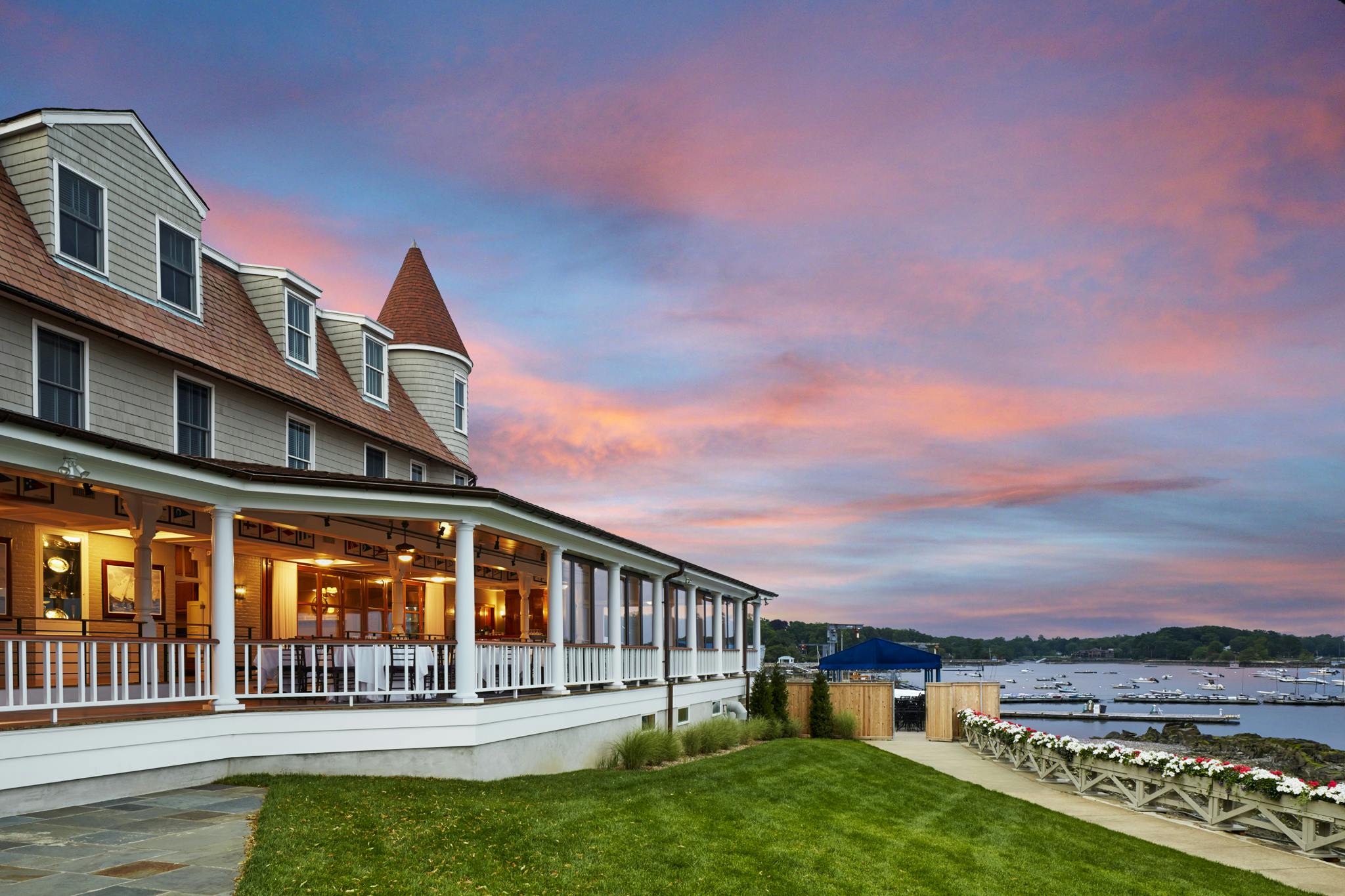 commercial opening glass walls in country clubs