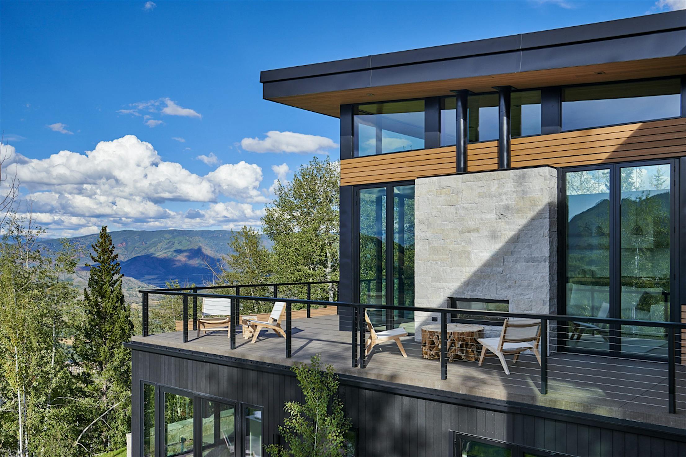 moveable glass wall systems in vacation rentals