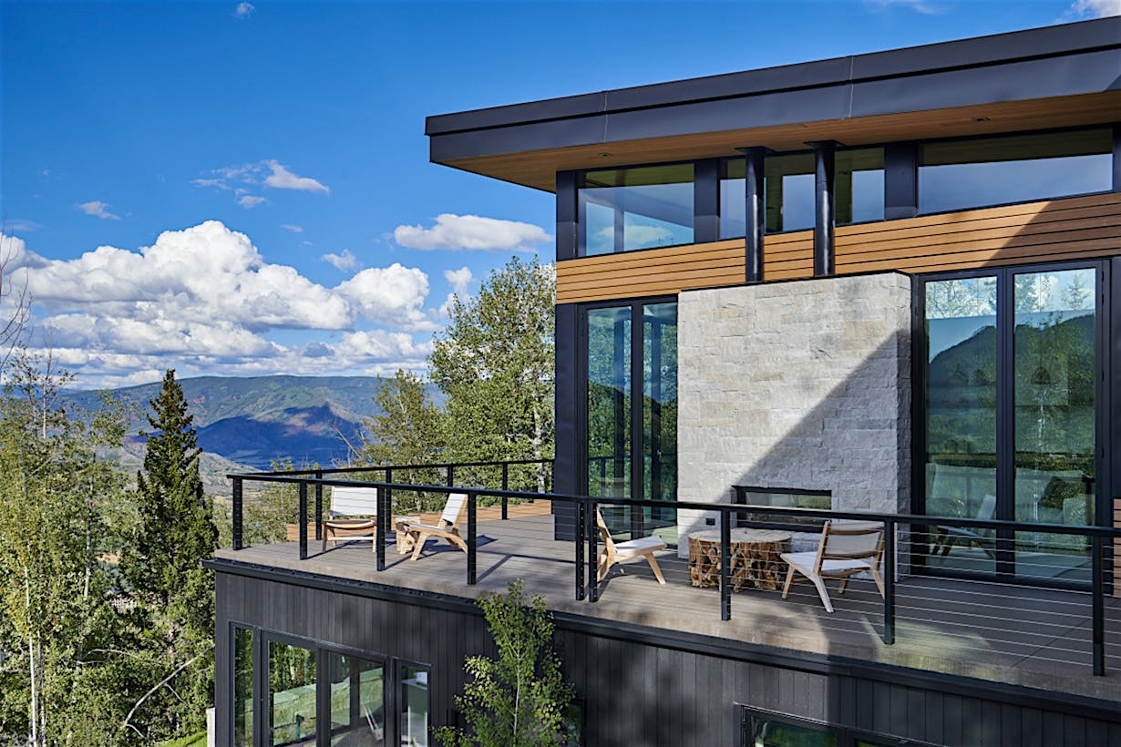 moveable glass wall systems in vacation rentals
