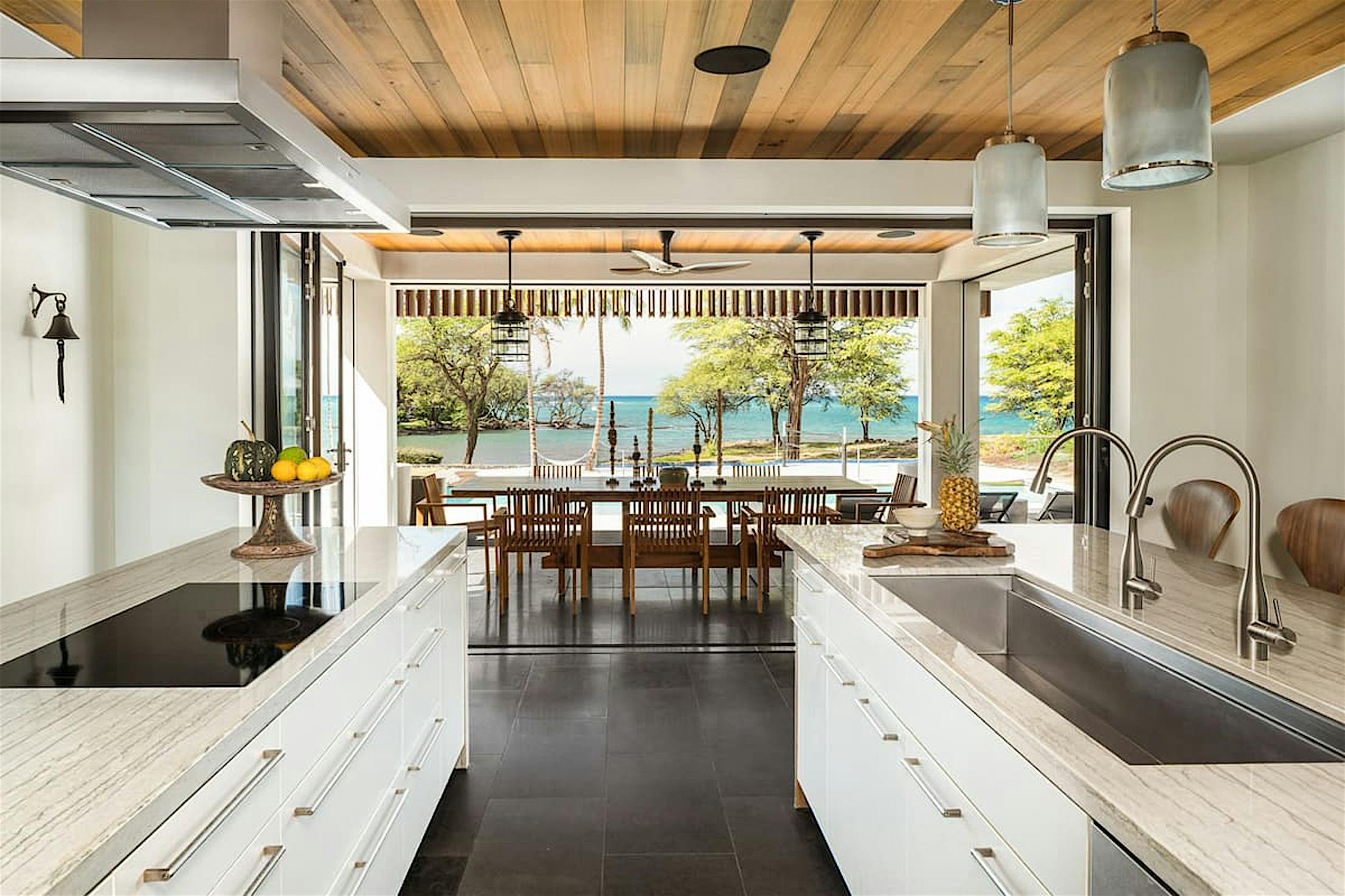 folding glass wall systems in hawaii vacation home