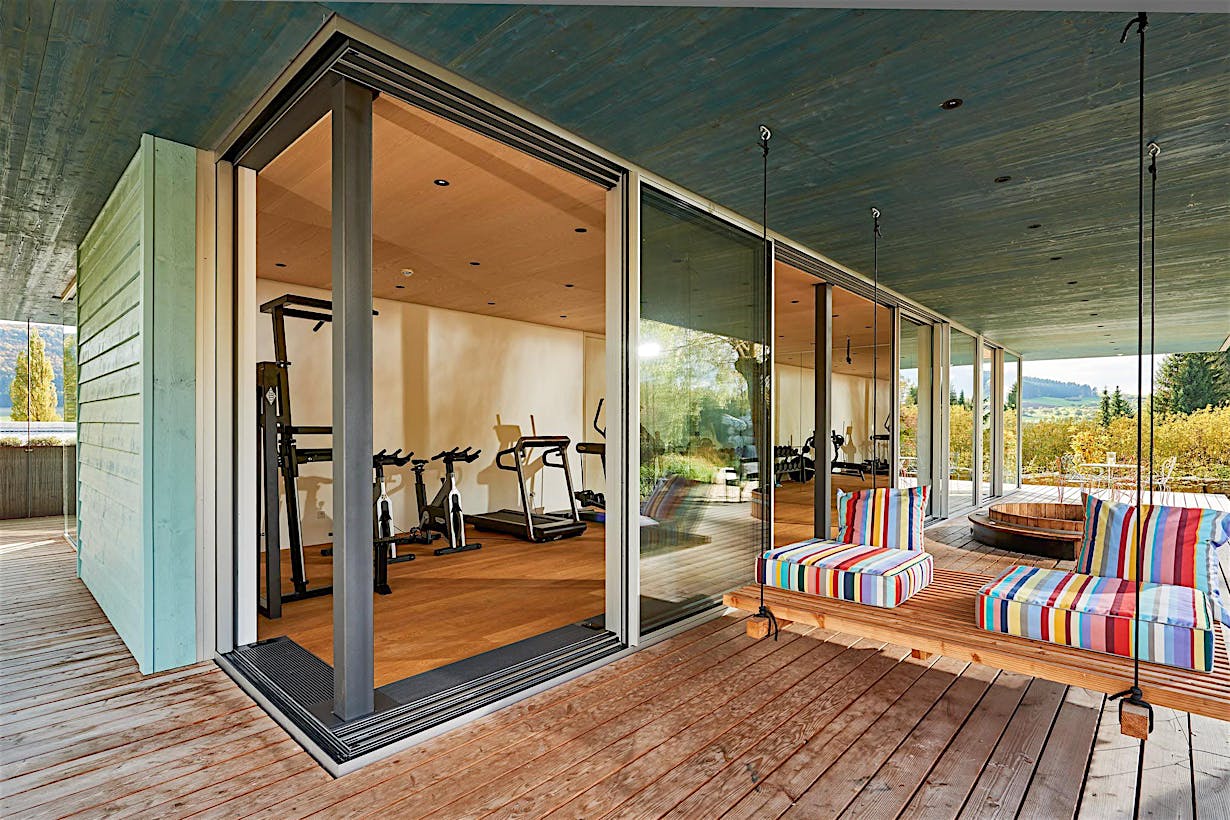 moveable glass doors