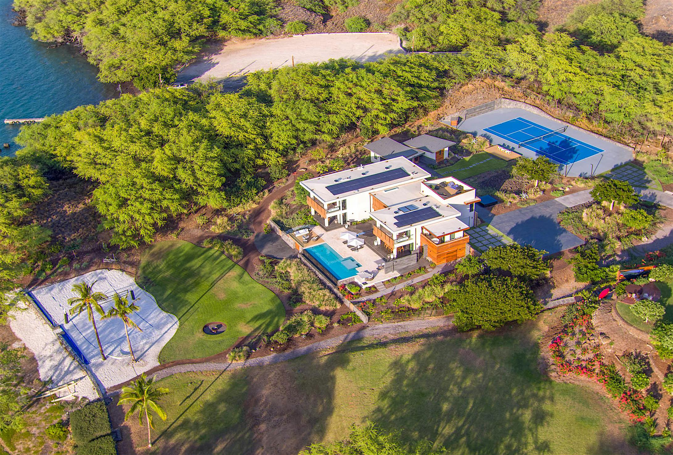 areal view of Hawaii Airbnb