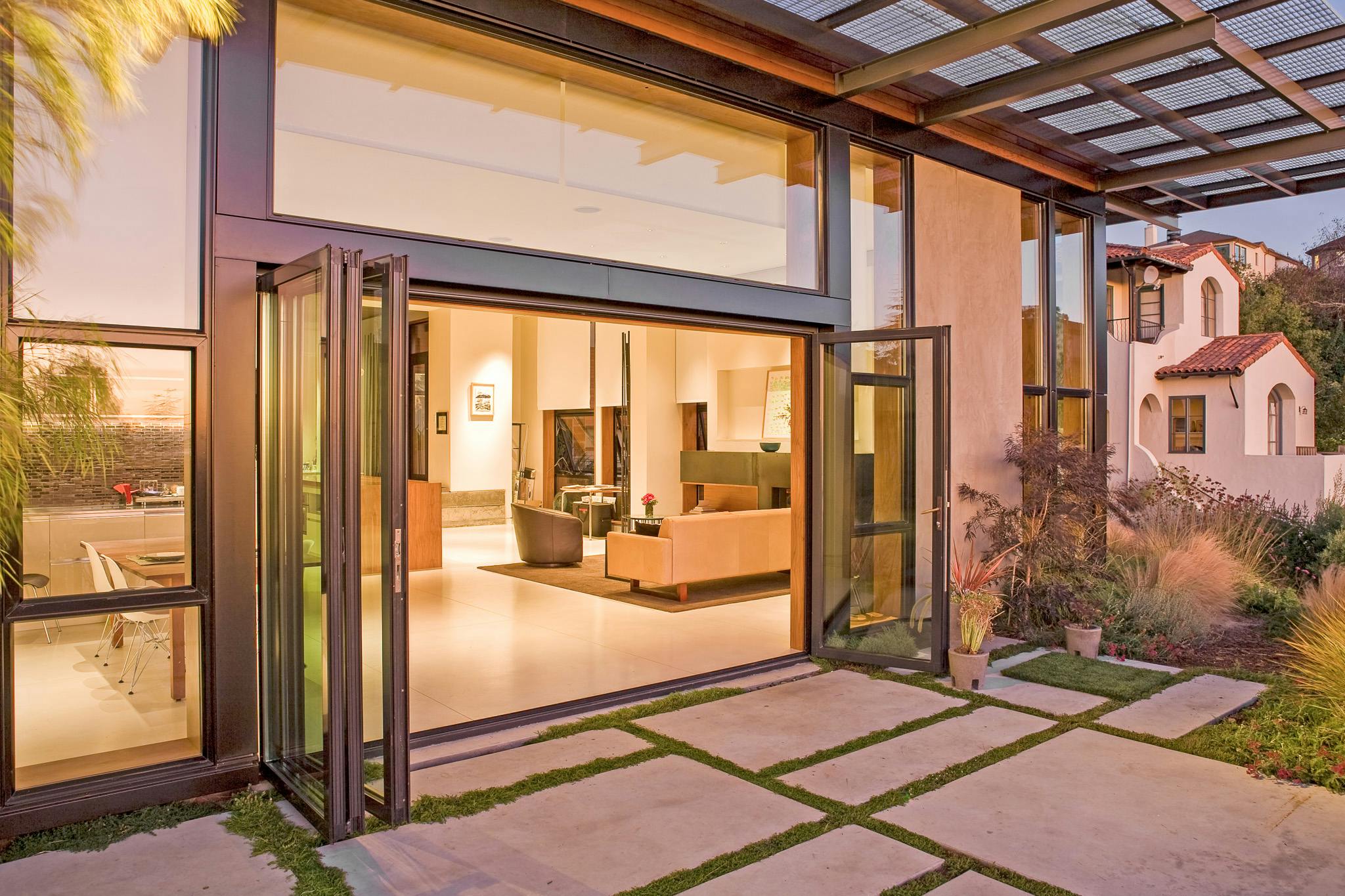 Patio Door Alternatives by NanaWall