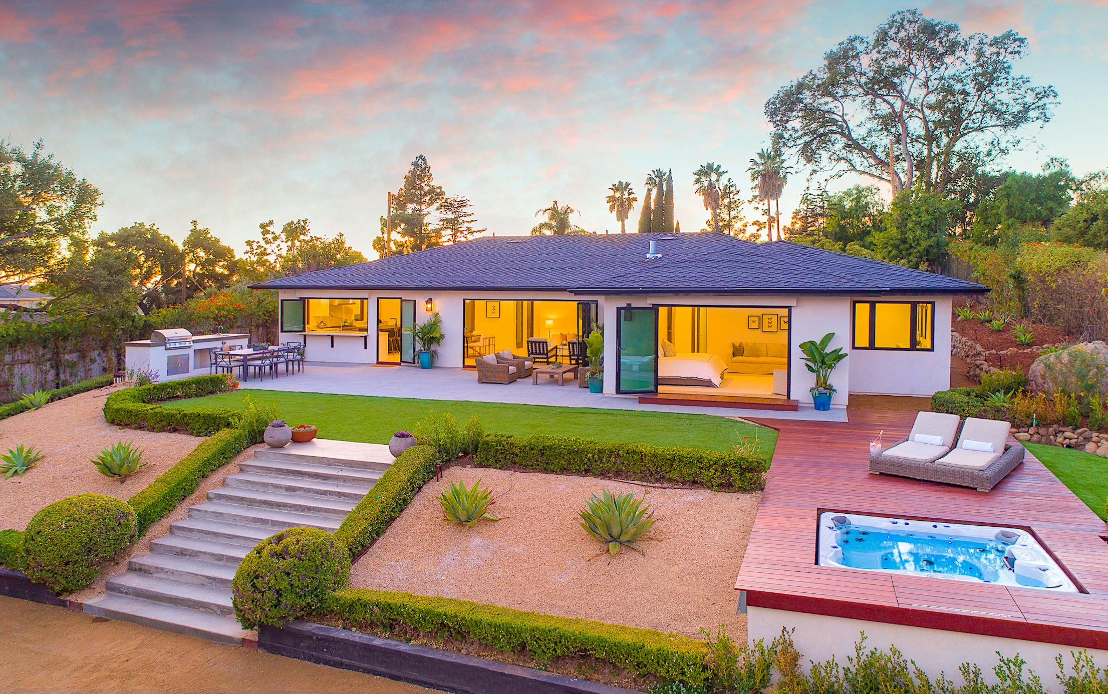 Indoor outdoor lifestyle with NanaWall systems