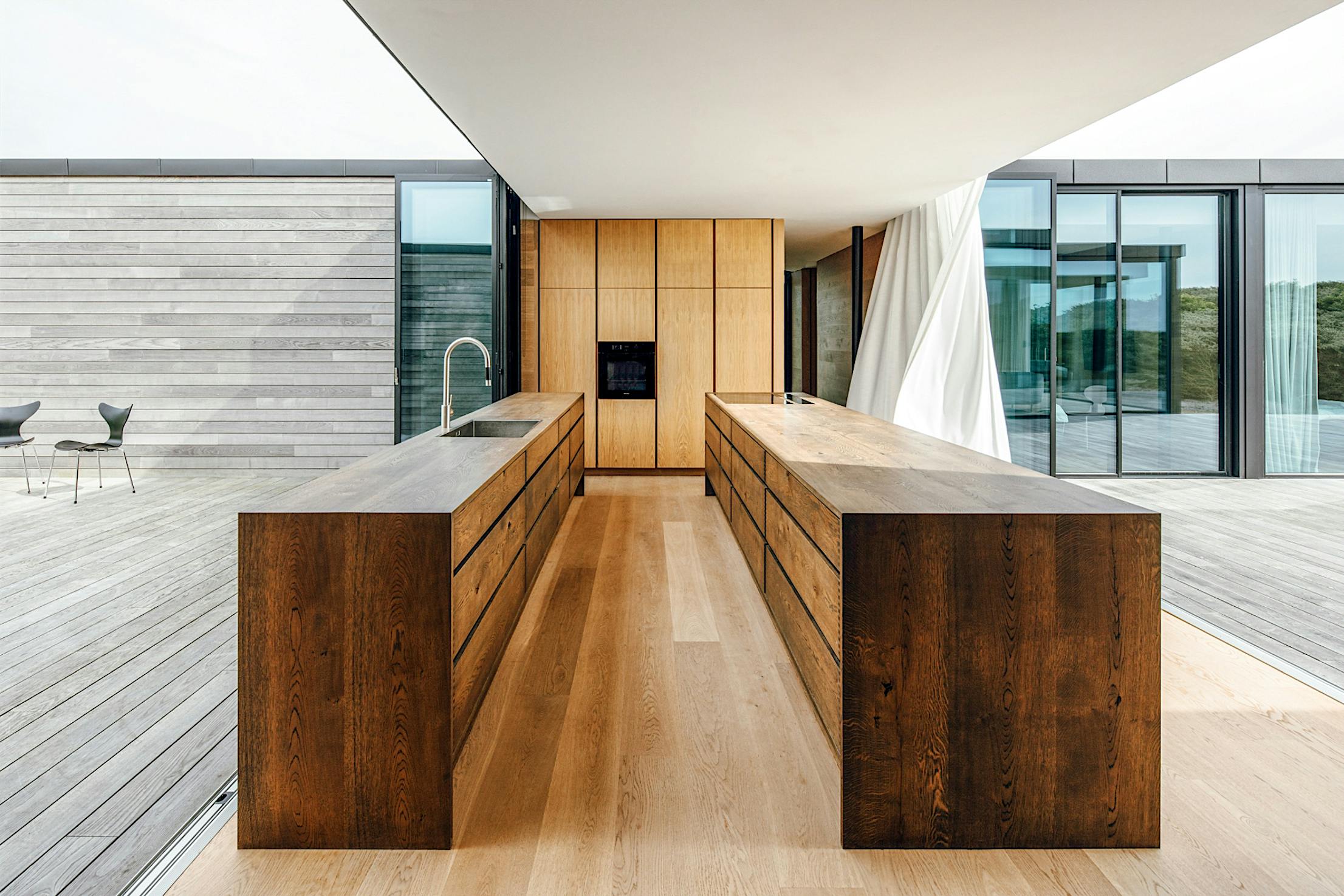 NanaWall folding glass walls