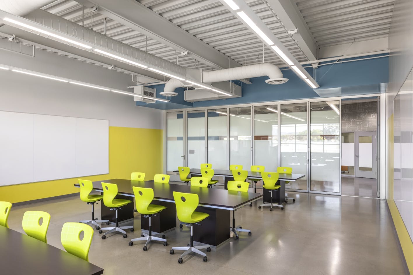 flexible learning space with NanaWall Generation 4 system