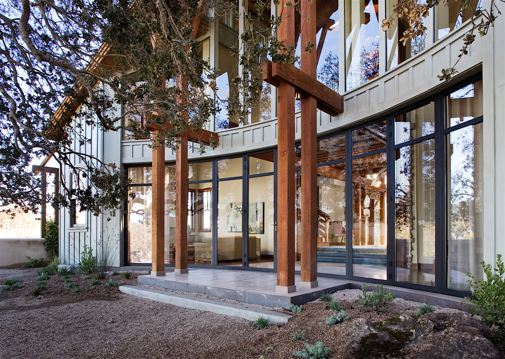 5 Bright Homes that Beat the Winter Blues with Operable Glass Walls