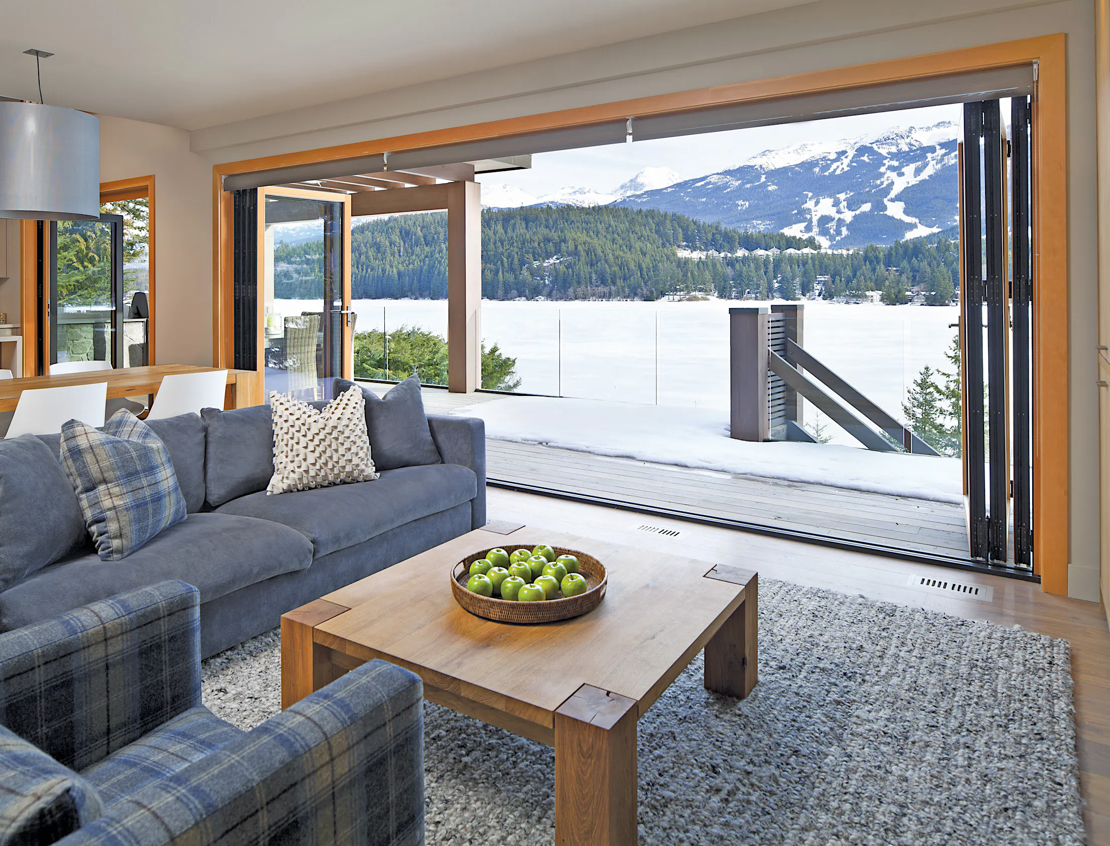 Top 6 Dreamy Mountain and Lake Home Retreats with Opening Glass Walls