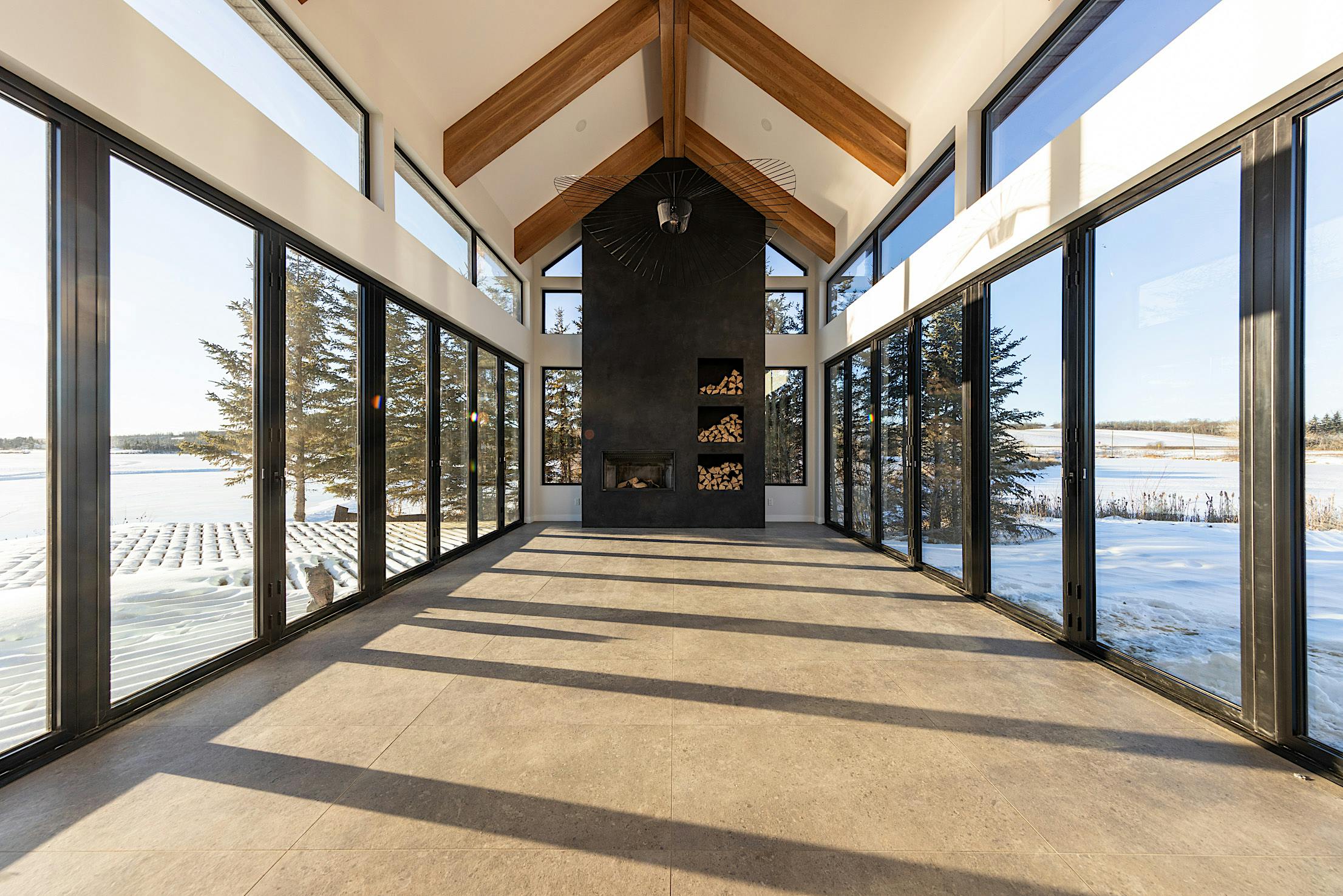 weather-performing opening glass walls