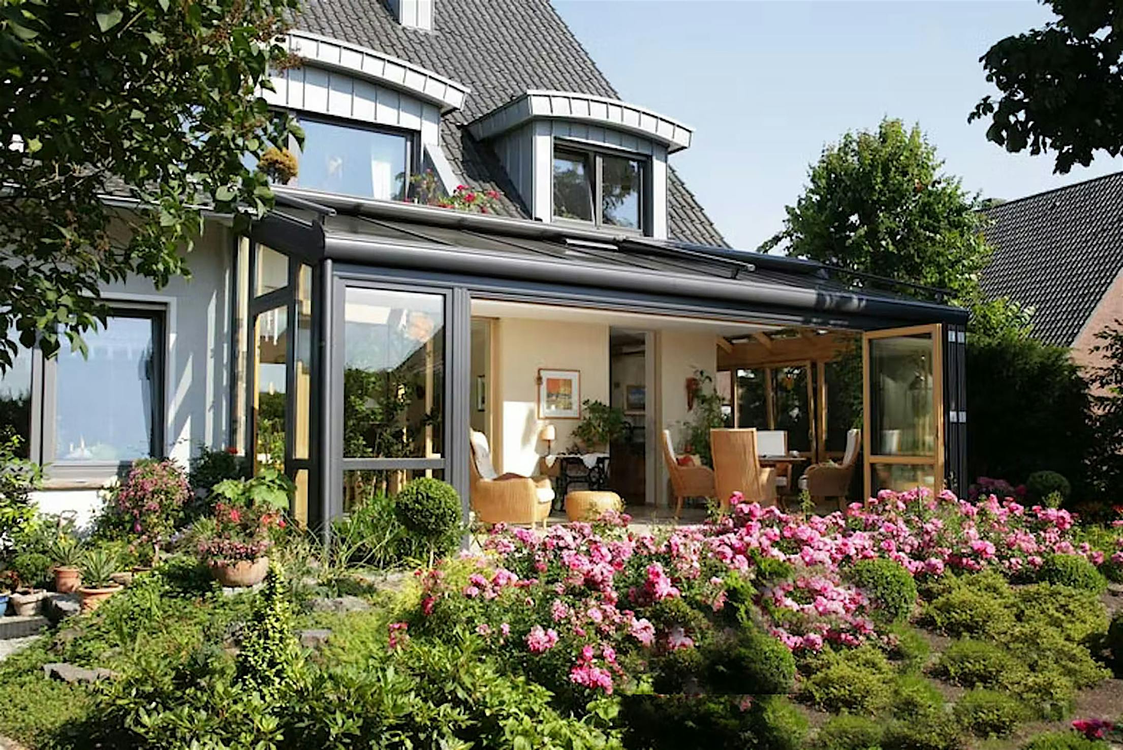 aluminum clad folding glass walls outdoor living spaces