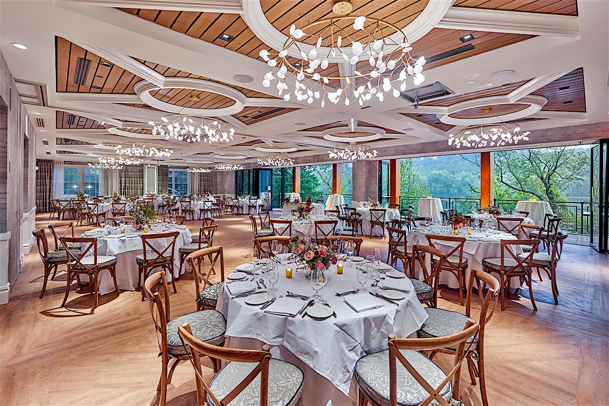 NanaWall commercial biophilic design