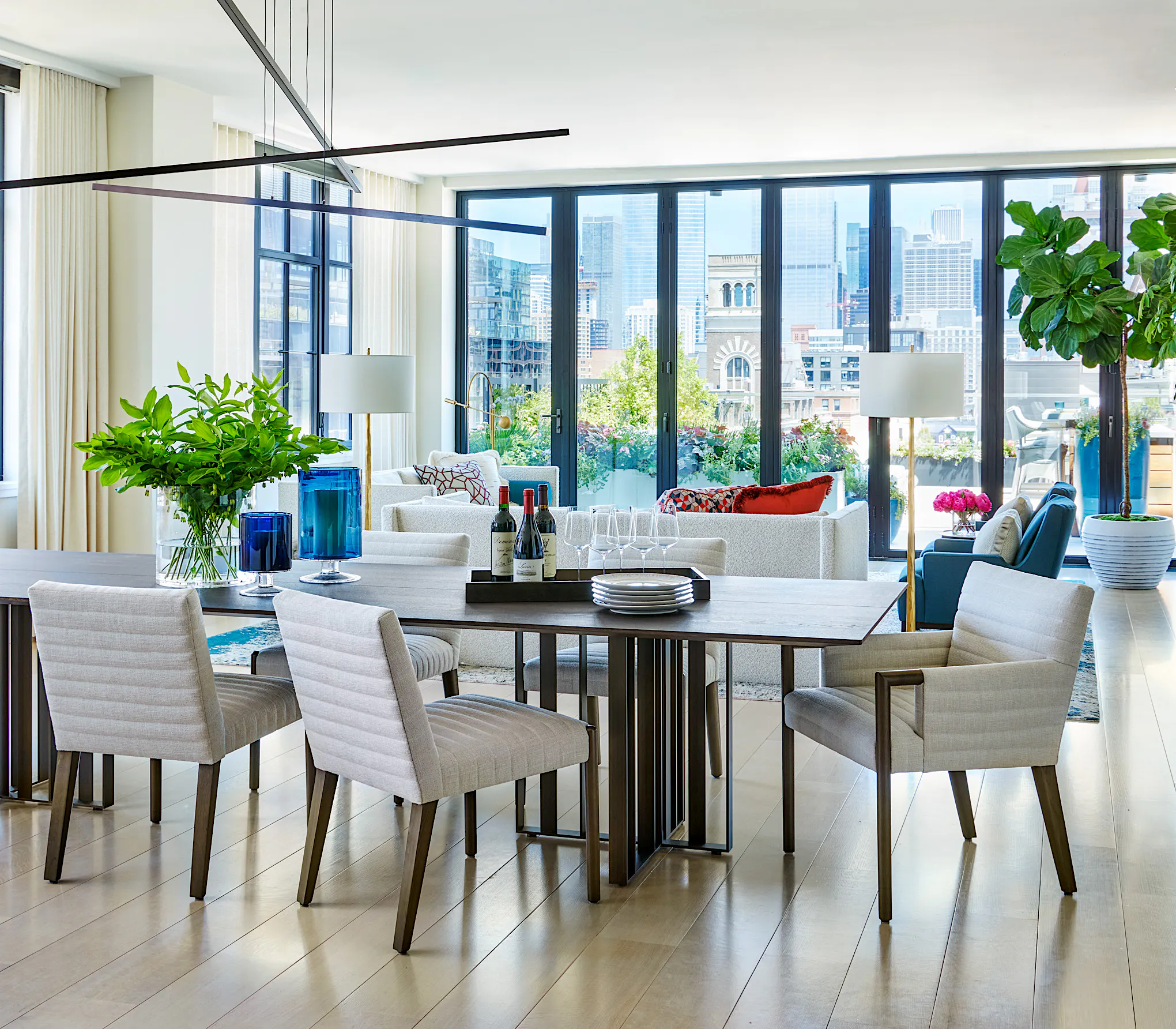 Energy Efficient Penthouse Apartments In Seattle photo