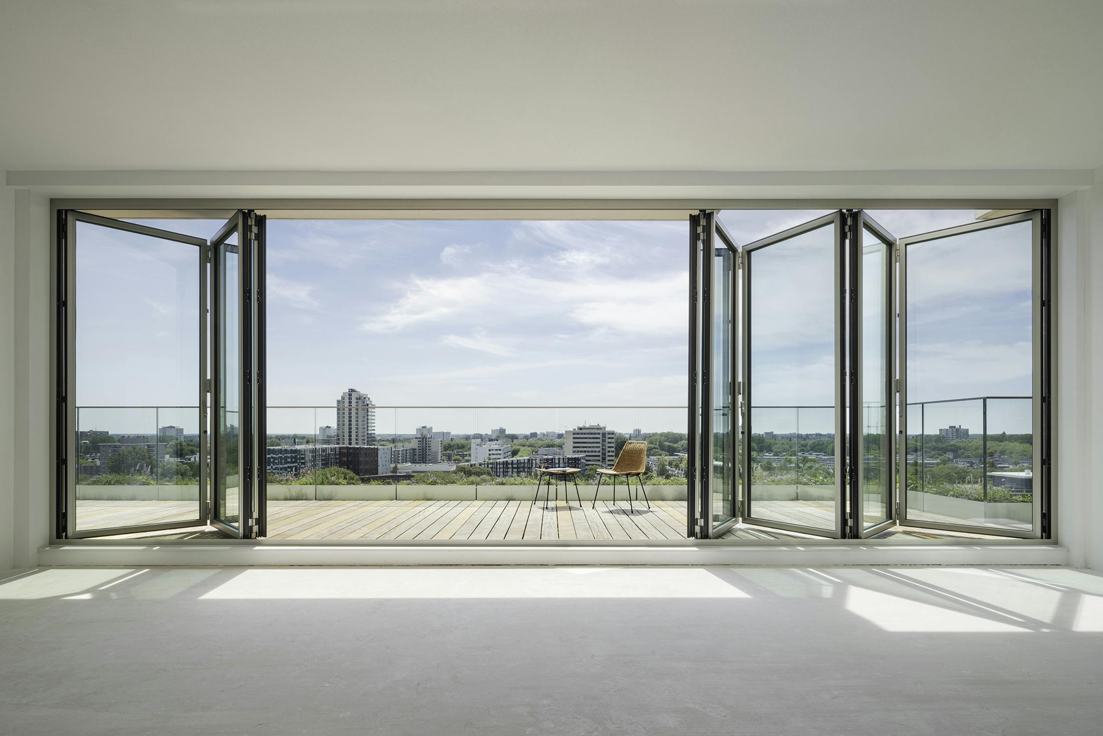 balcony glass wall systems