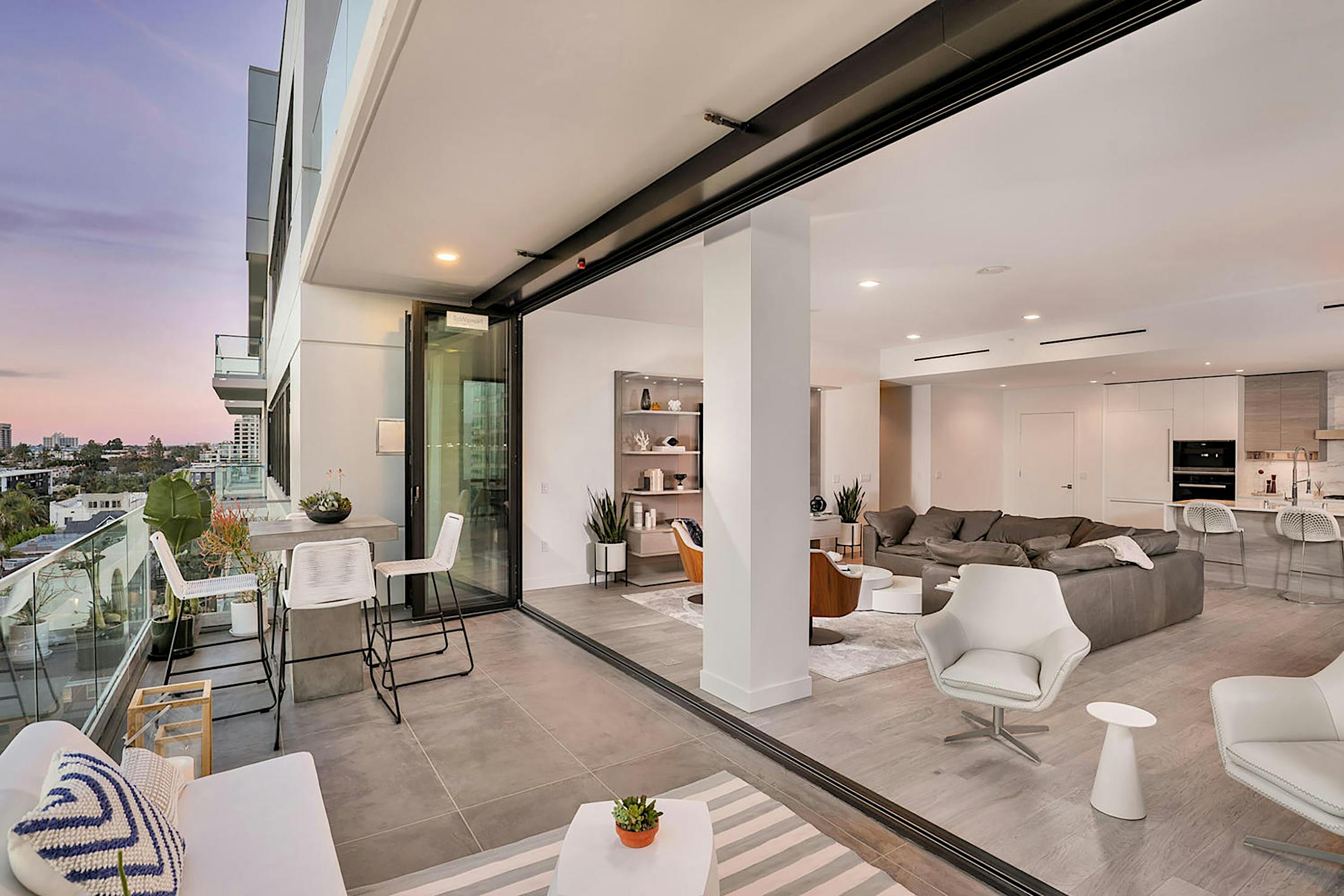 high performance folding glass walls for multifamily buildings