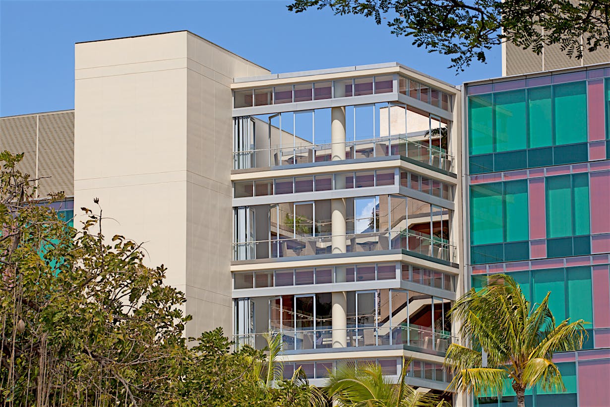 single track stacking exterior retractable glass walls