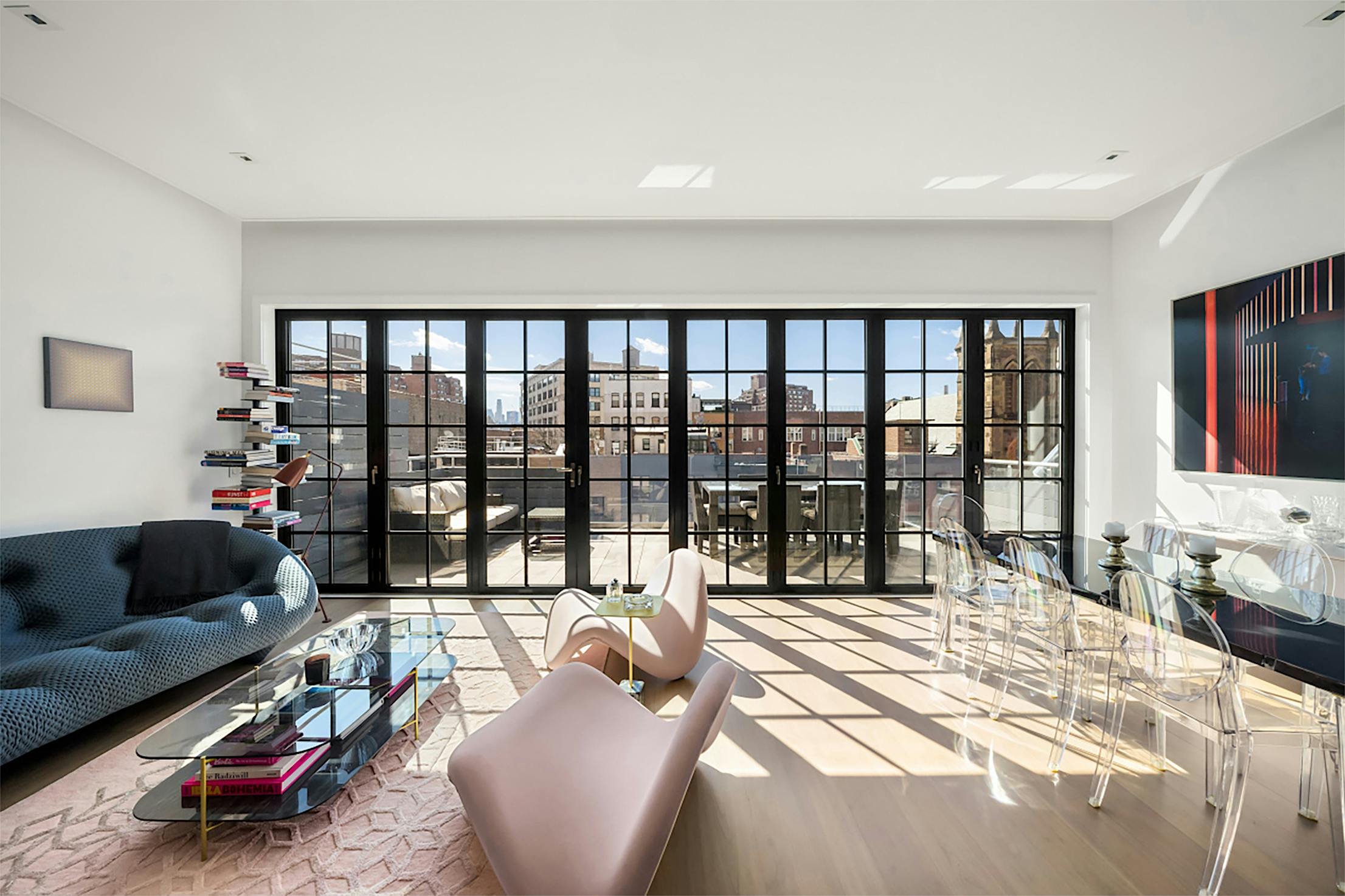 Penthouse with Steel Effect Folding Glass Walls