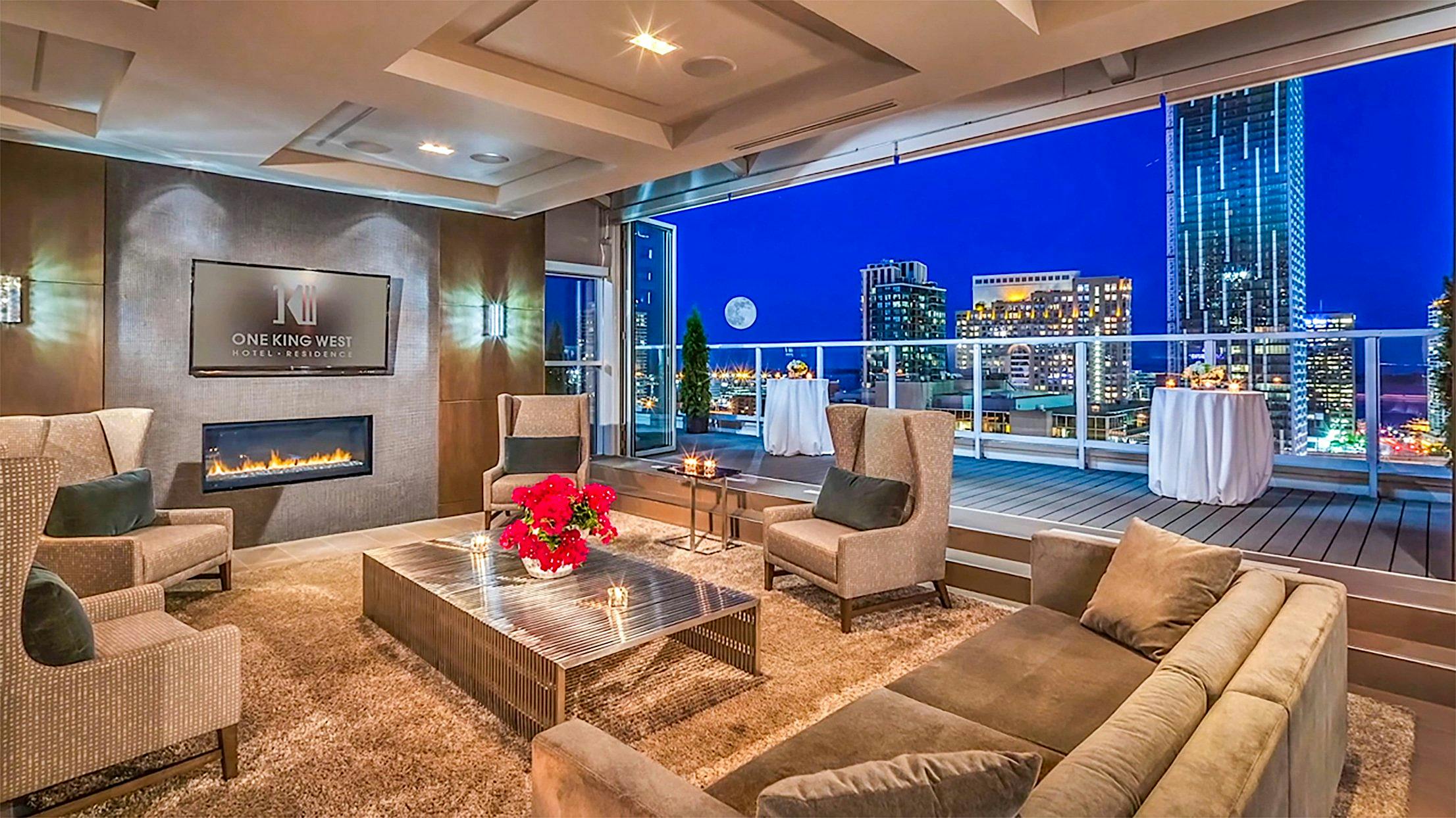 accordion glass walls
