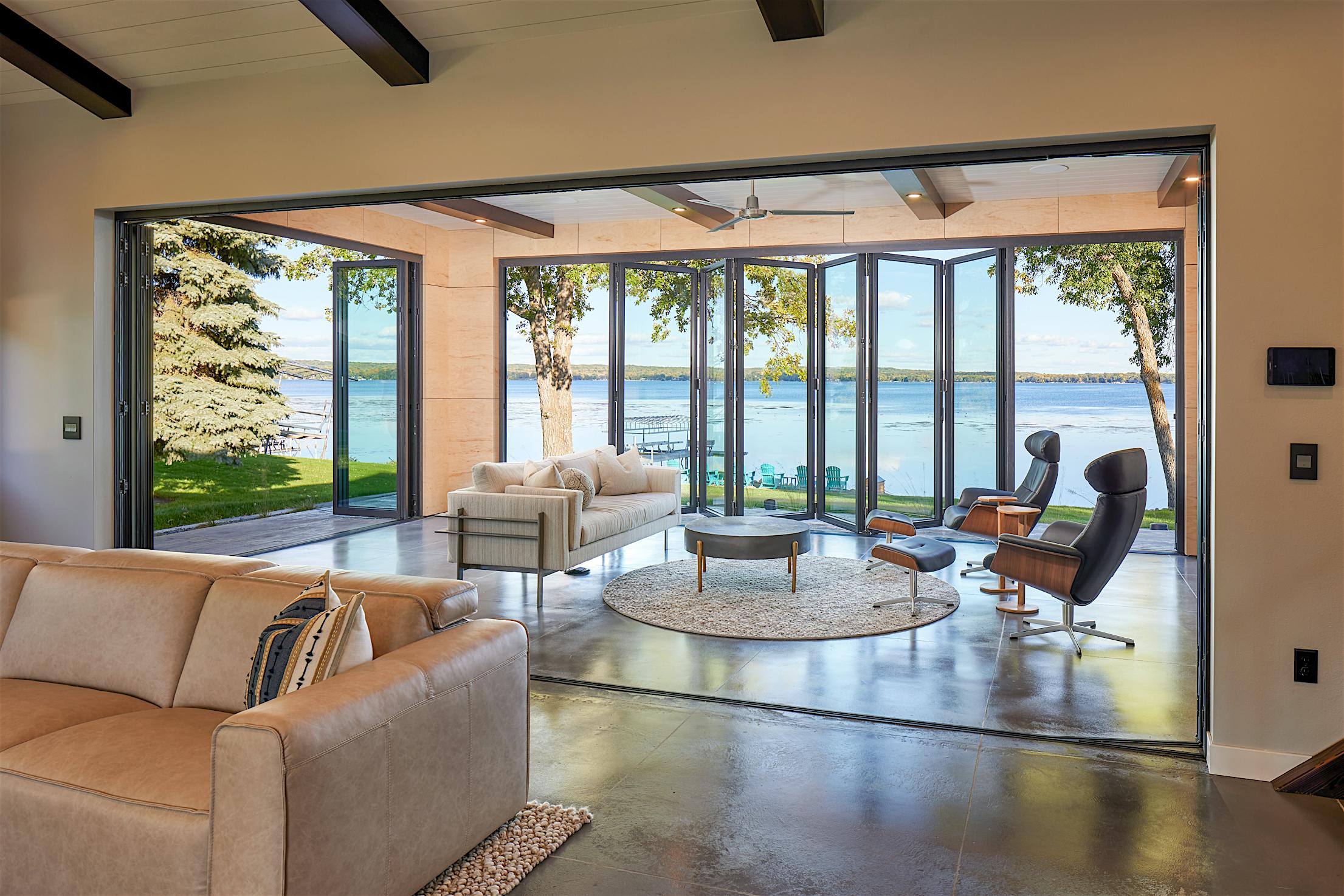 retractable glass walls