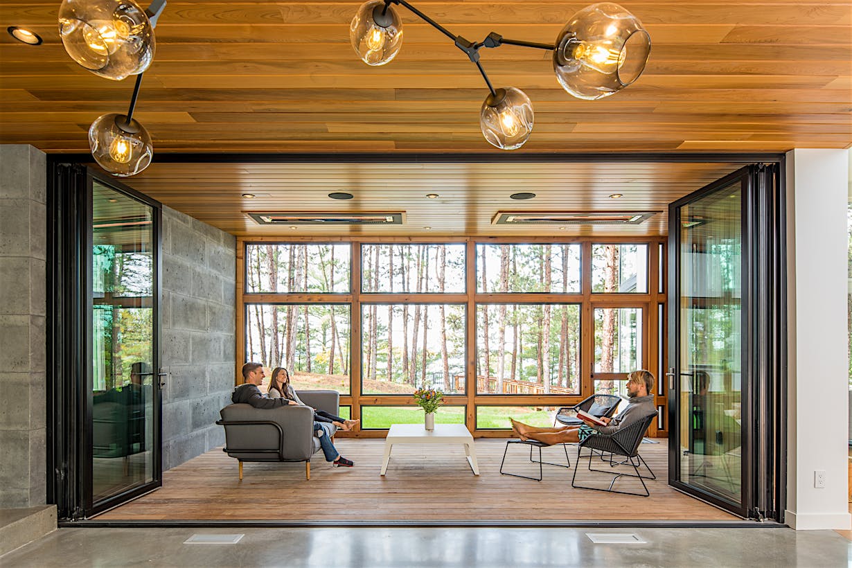 3-season room retractable glass wall
