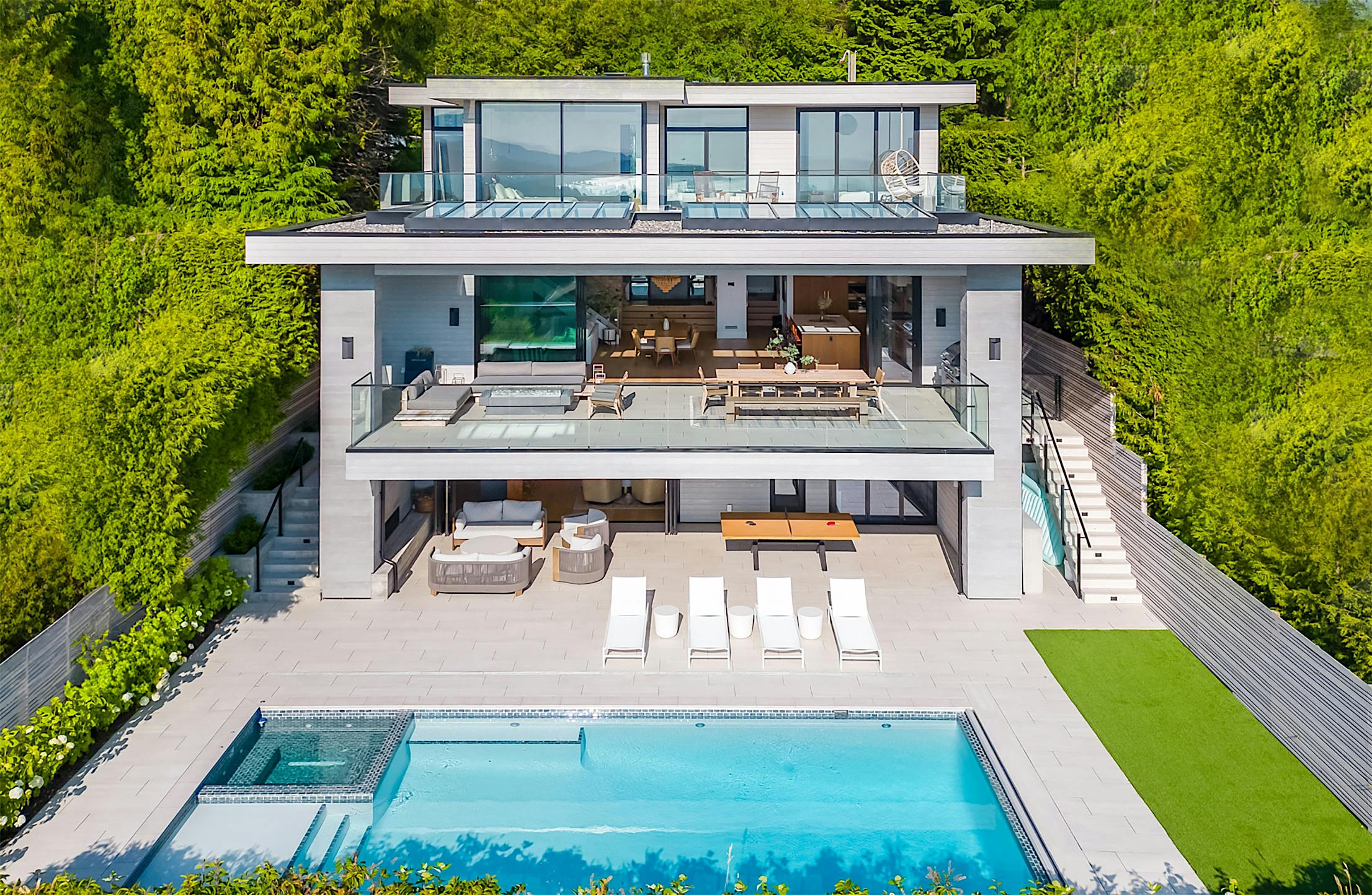 NanaWall opening glass walls