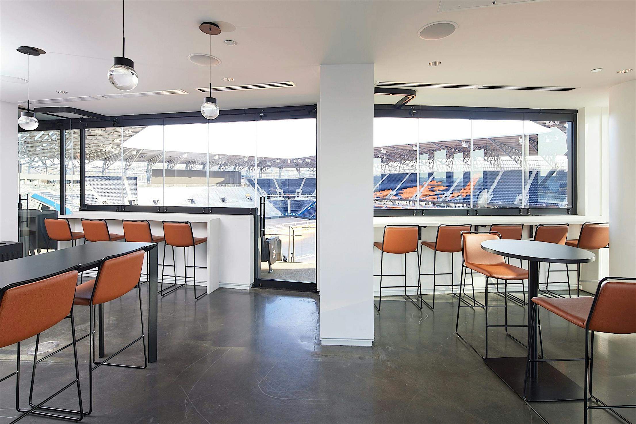 frameless retractable glass walls for stadiums