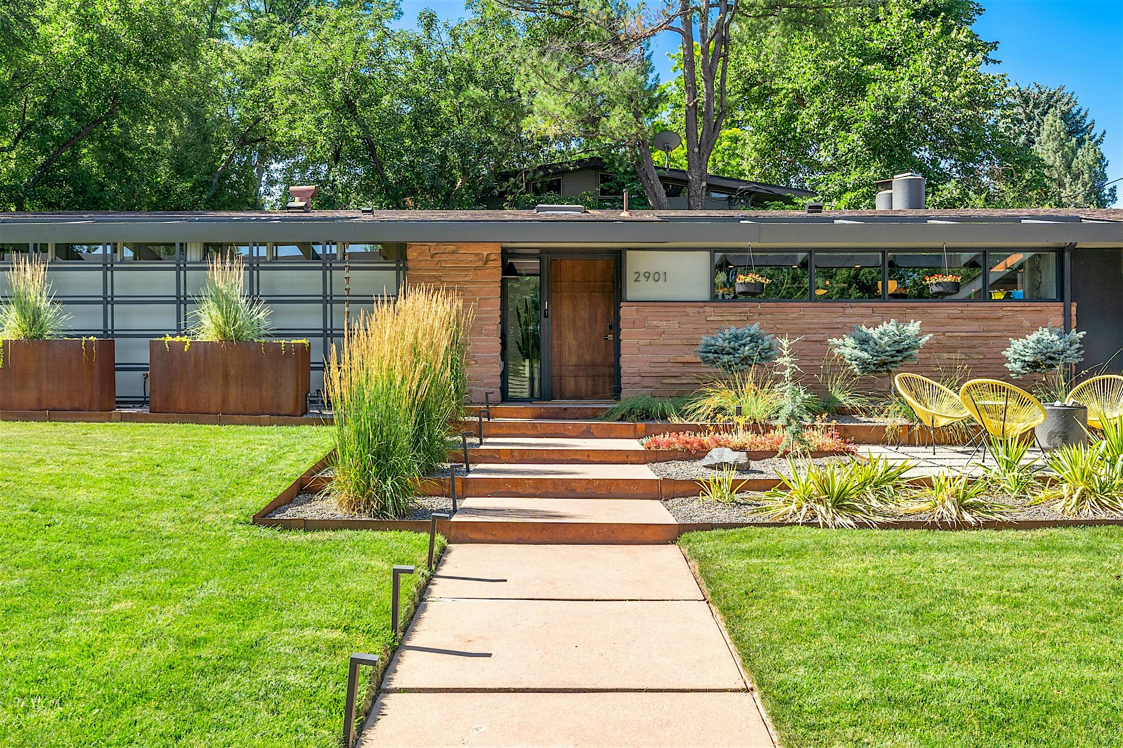 Mid-Century Modern Home in Arapahoe Acres Colorado remodeled with NanaWall folding door systems