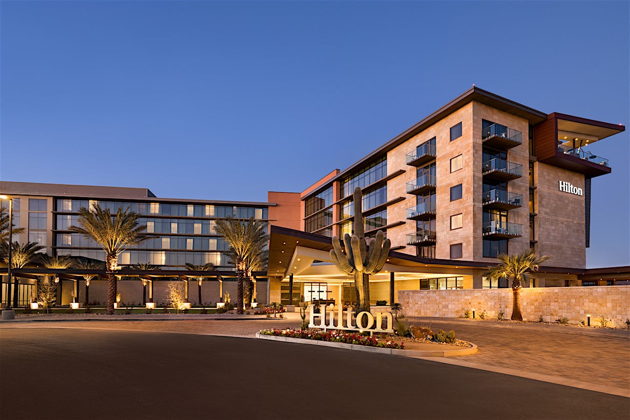 NanaWall operable glass doors at Hilton North Scottsdale