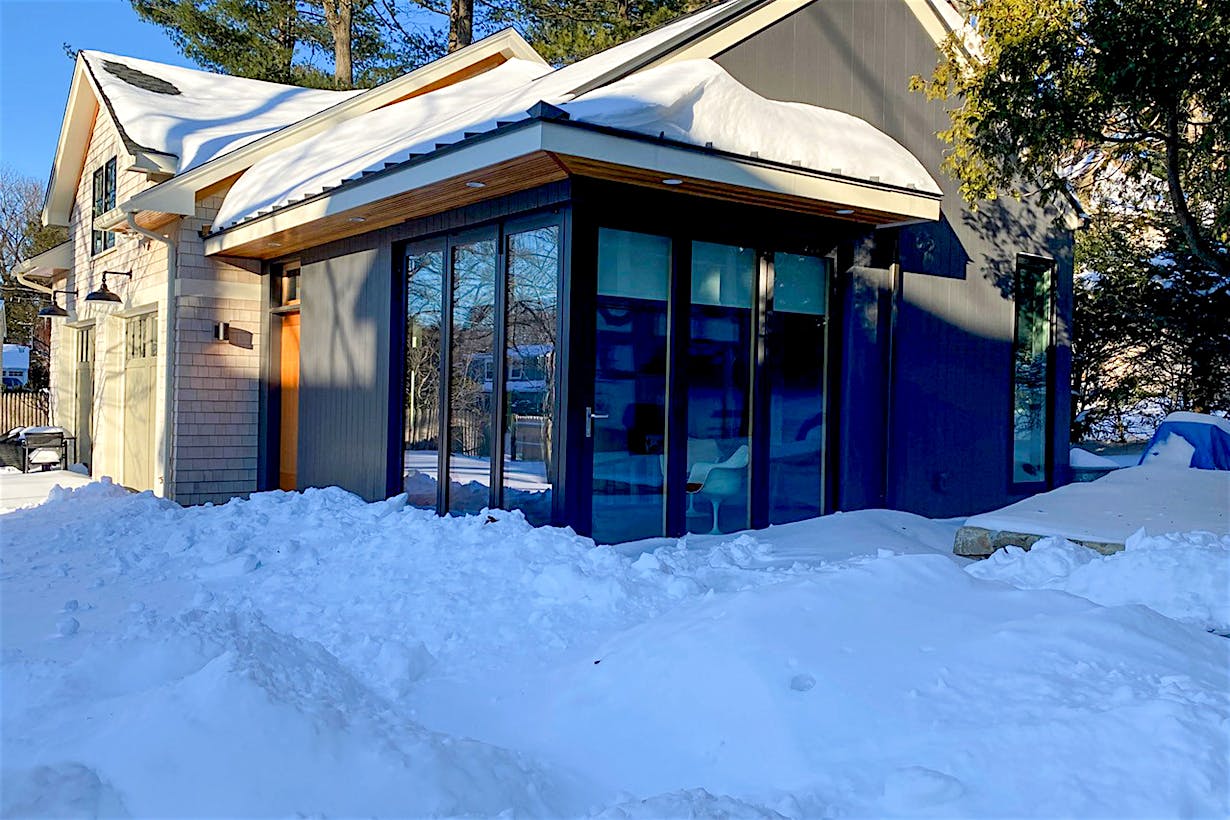 open corner design in snow