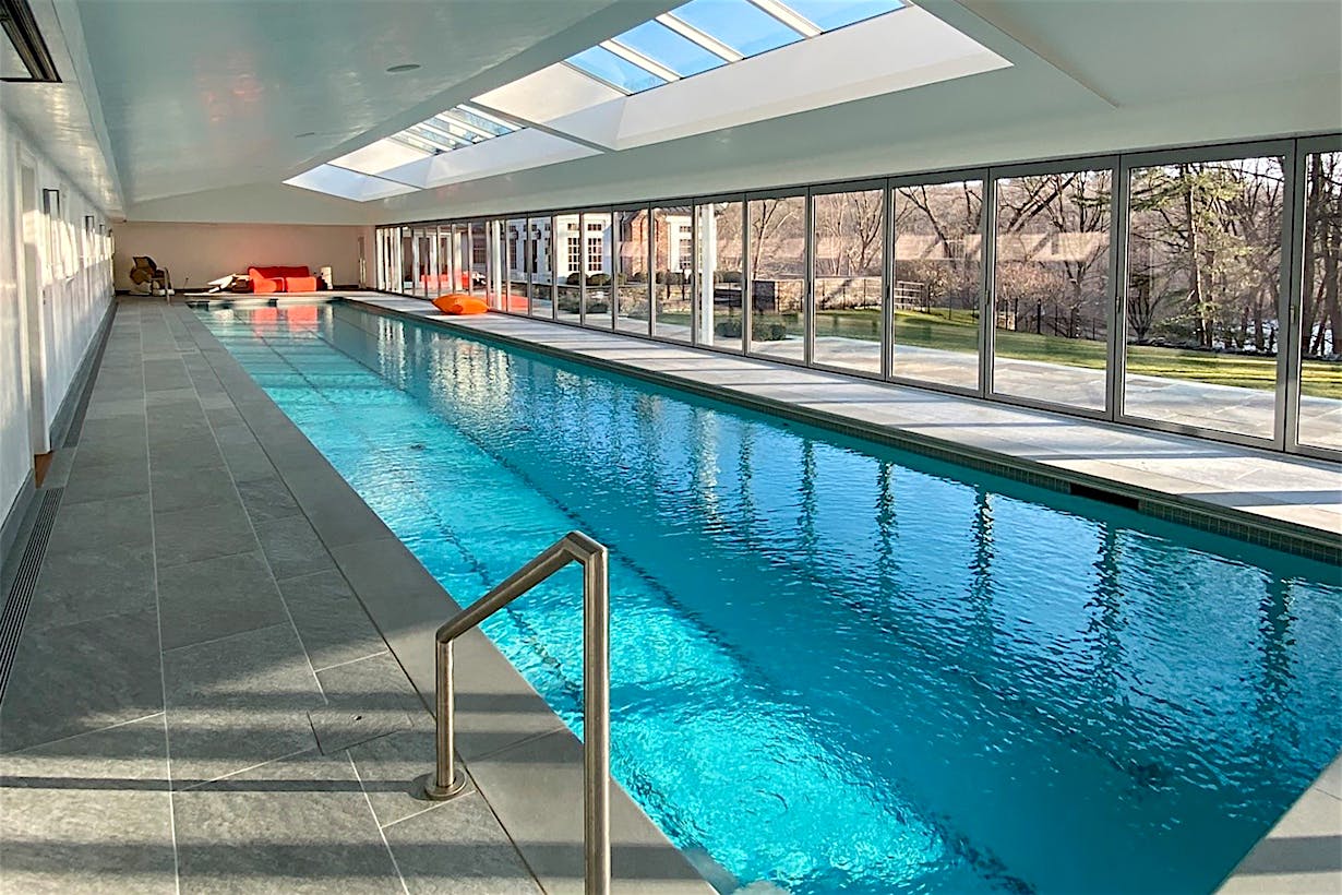 opening glass door systems around pool