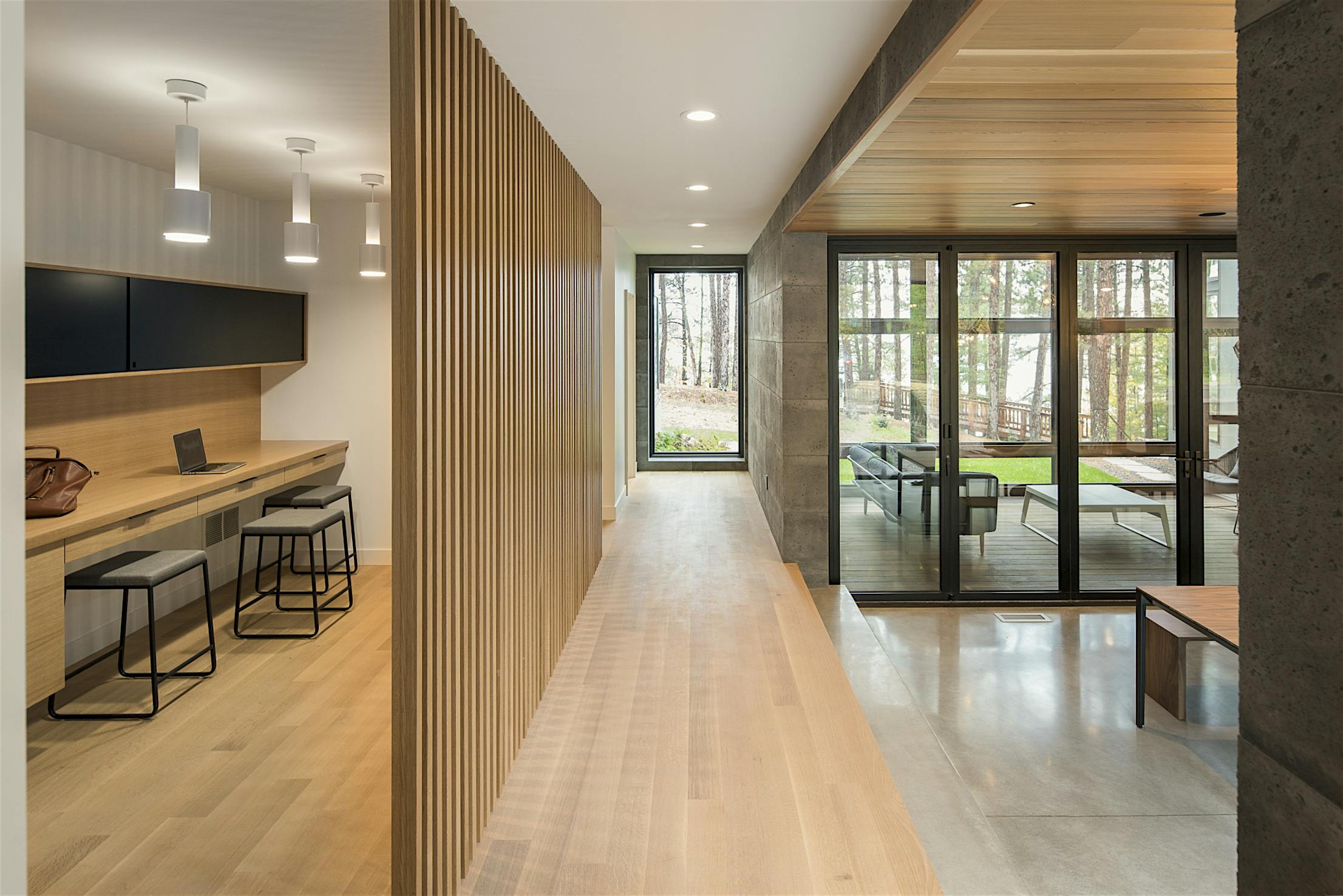 energy-efficient 3-season porch design