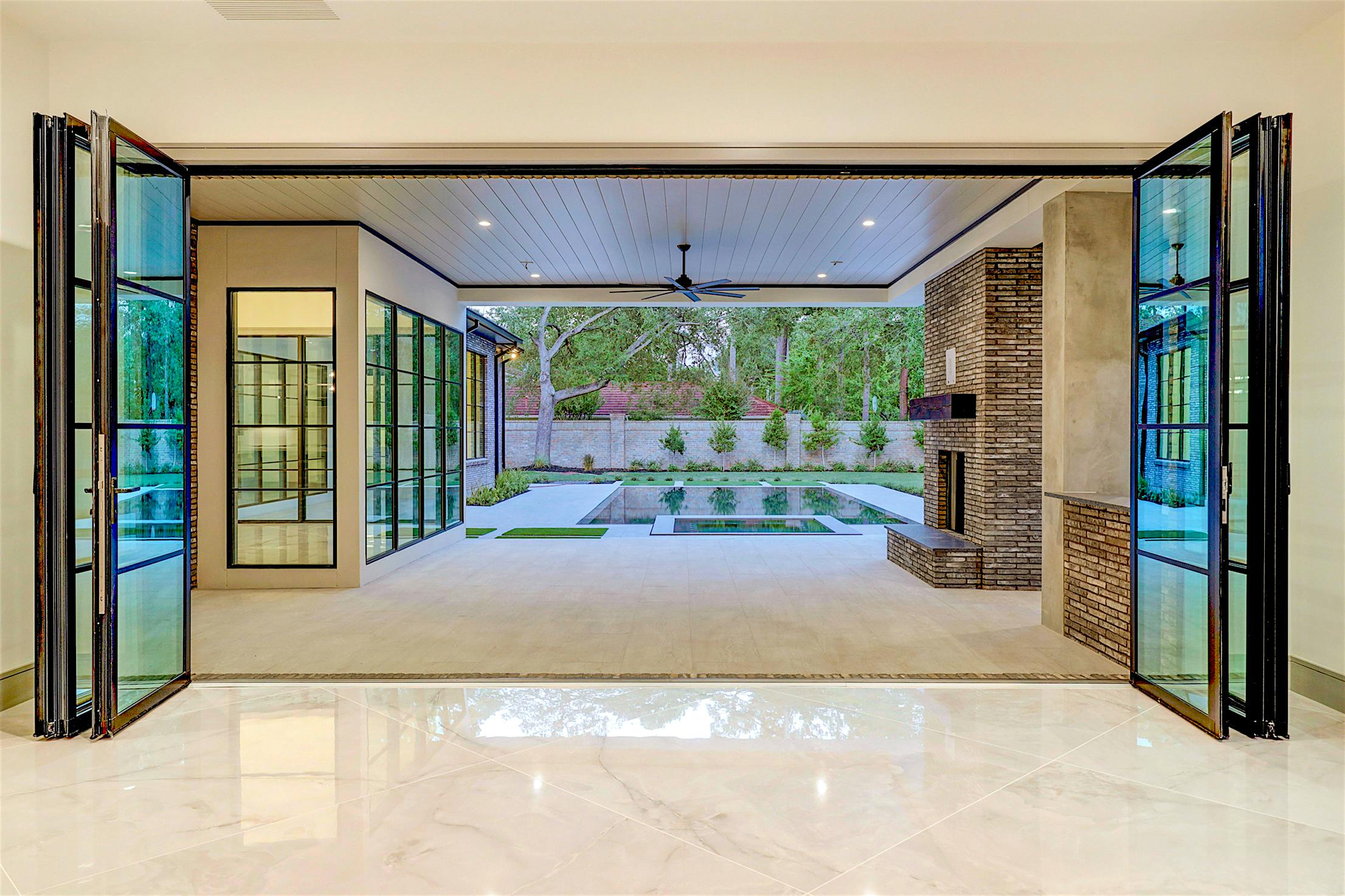 NanaWall residential folding glass doors