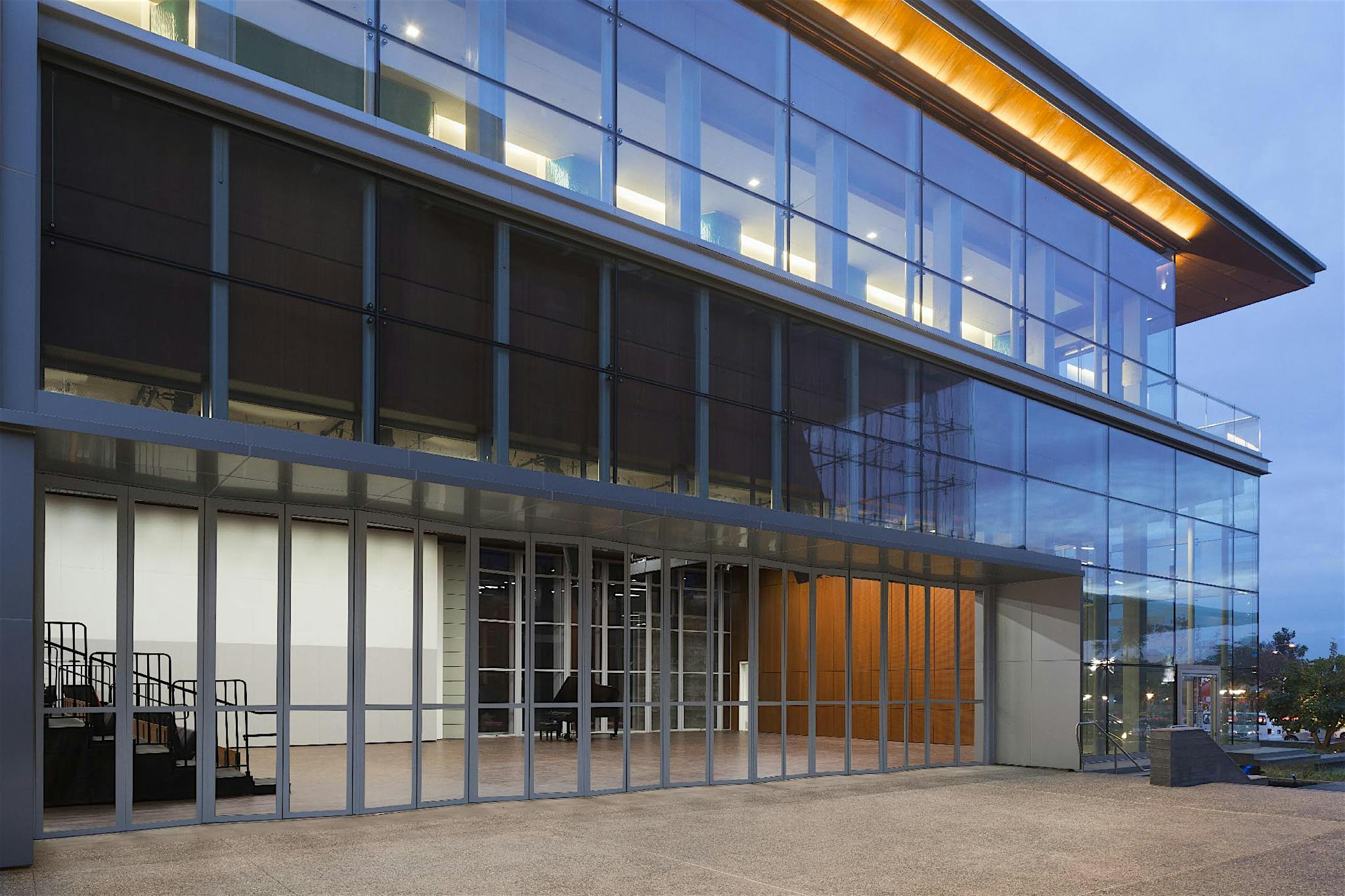 NanaWall HSW60 Stacking Glass Doors