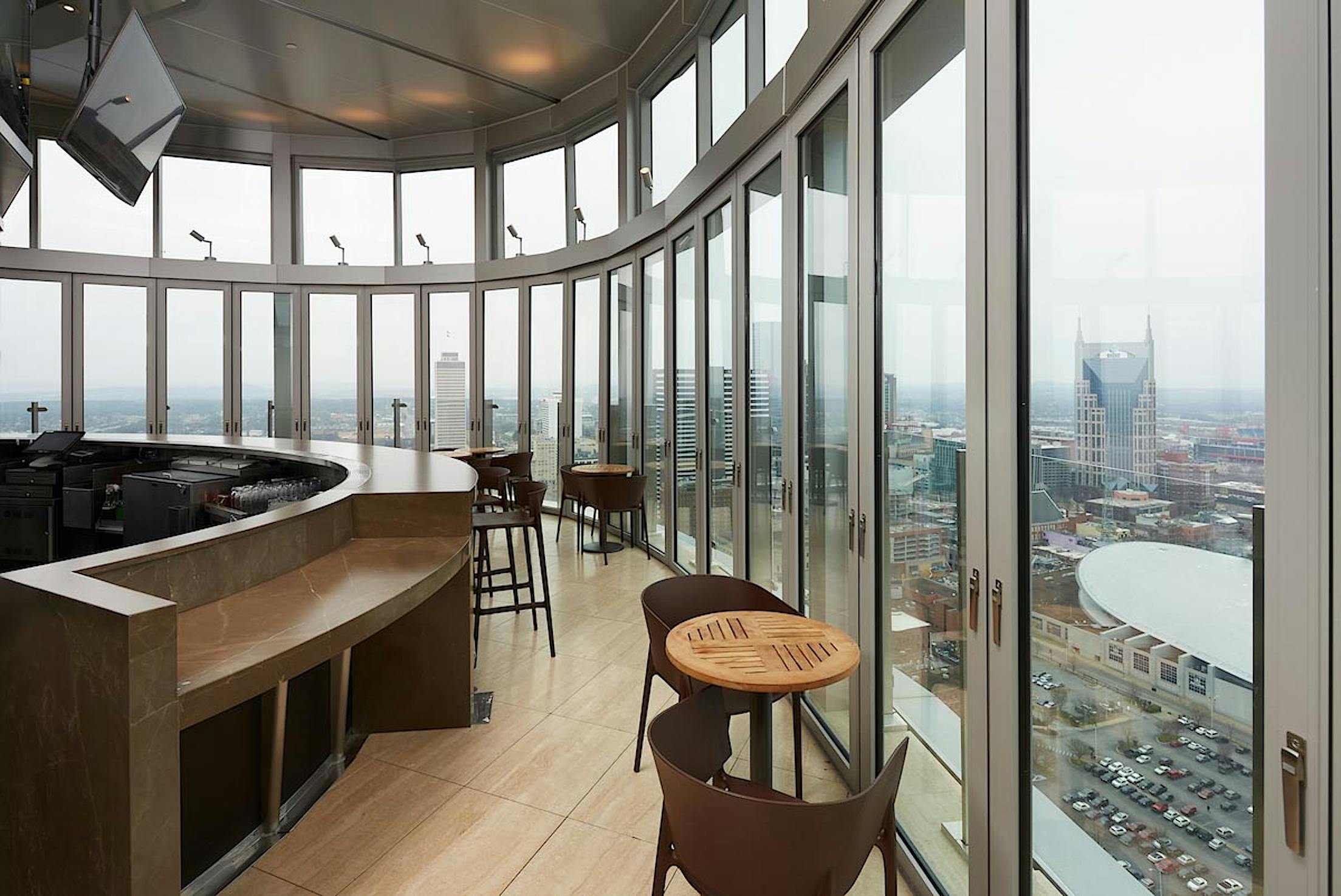 segemented curve restaurant design