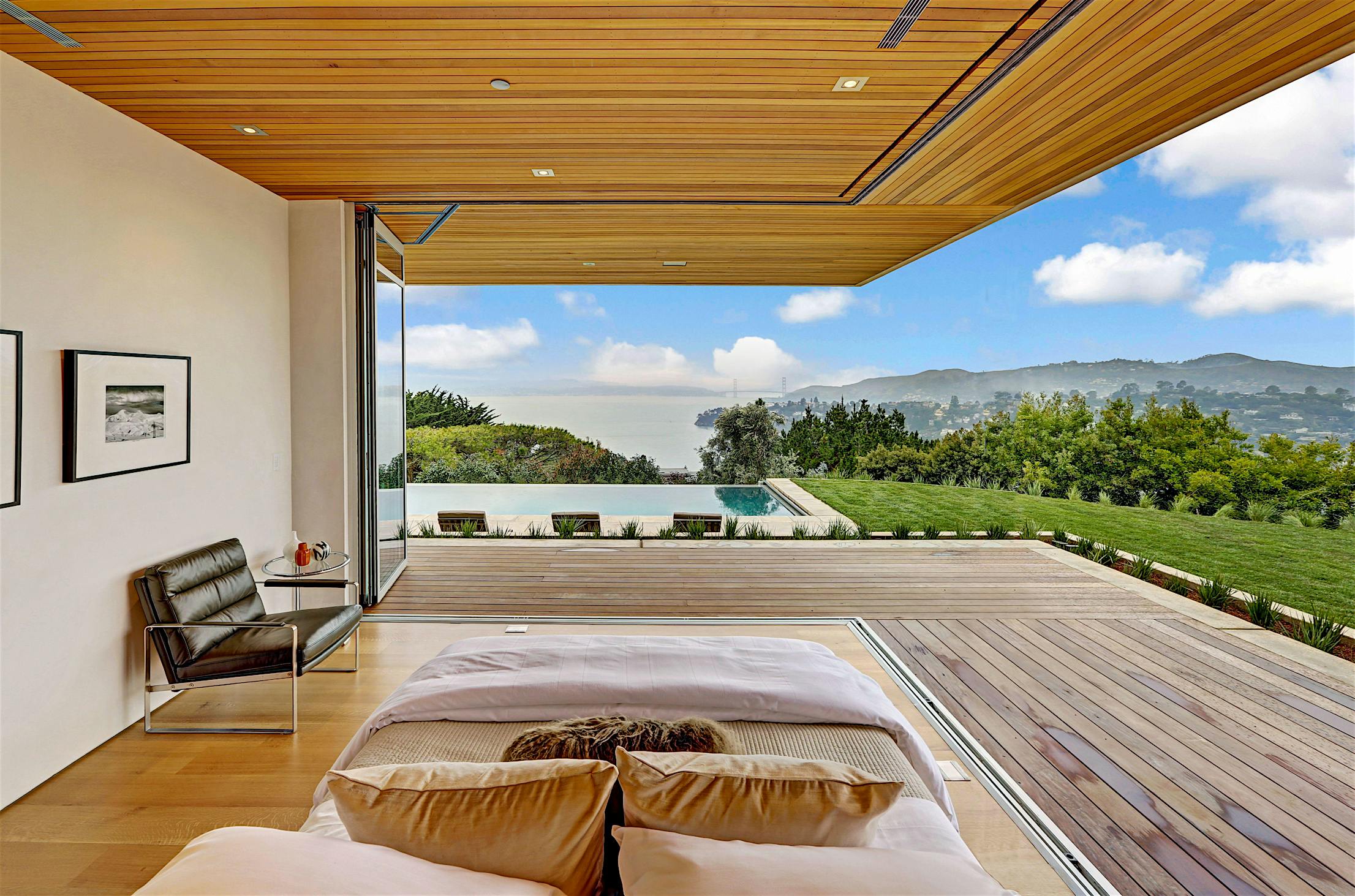 HSW Systems in a bedroom