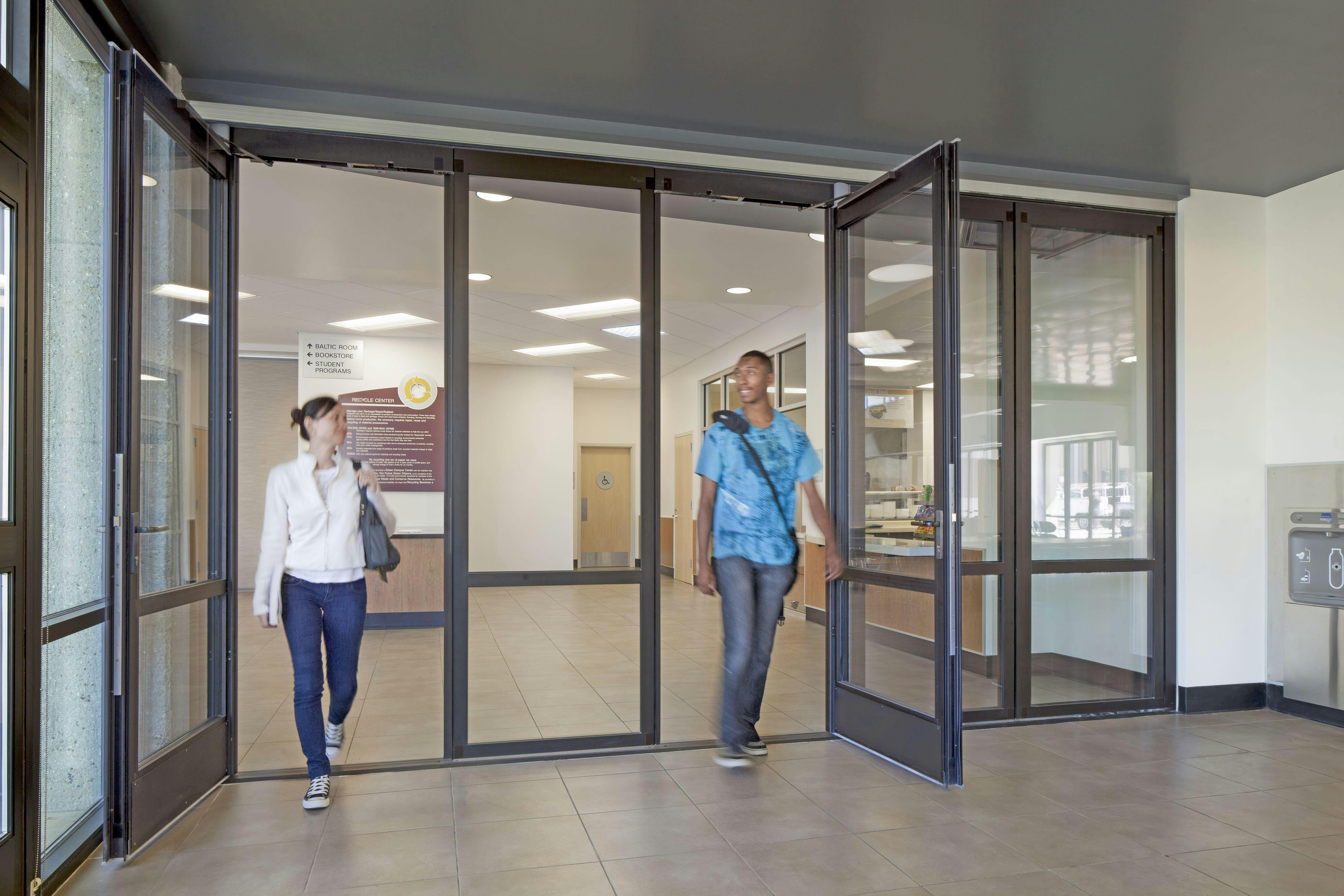 integrated swing doors in NanaWall HSW60 single track sliding system