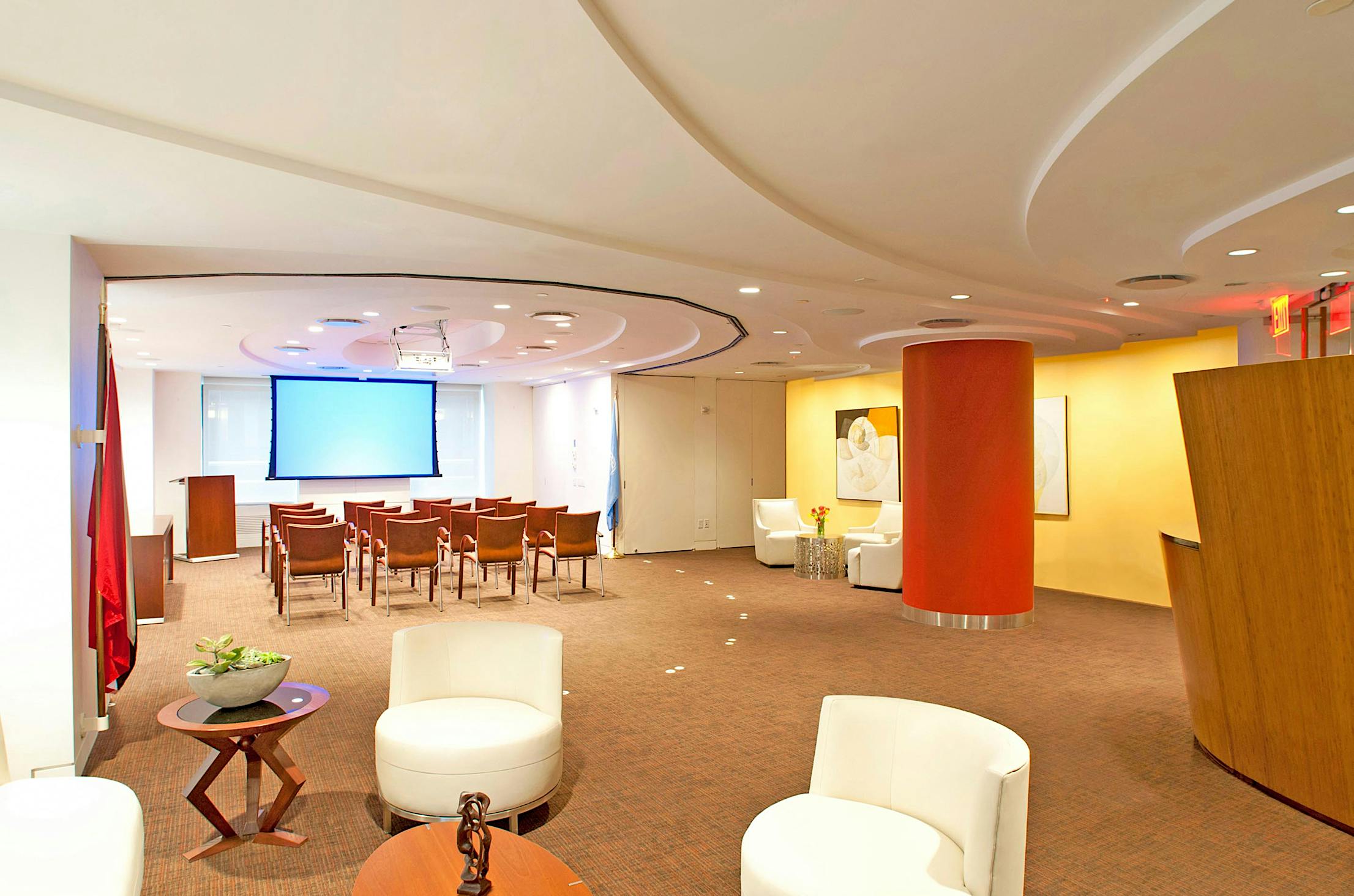 NanaWall HSW60 opening glass wall in commercial interiors