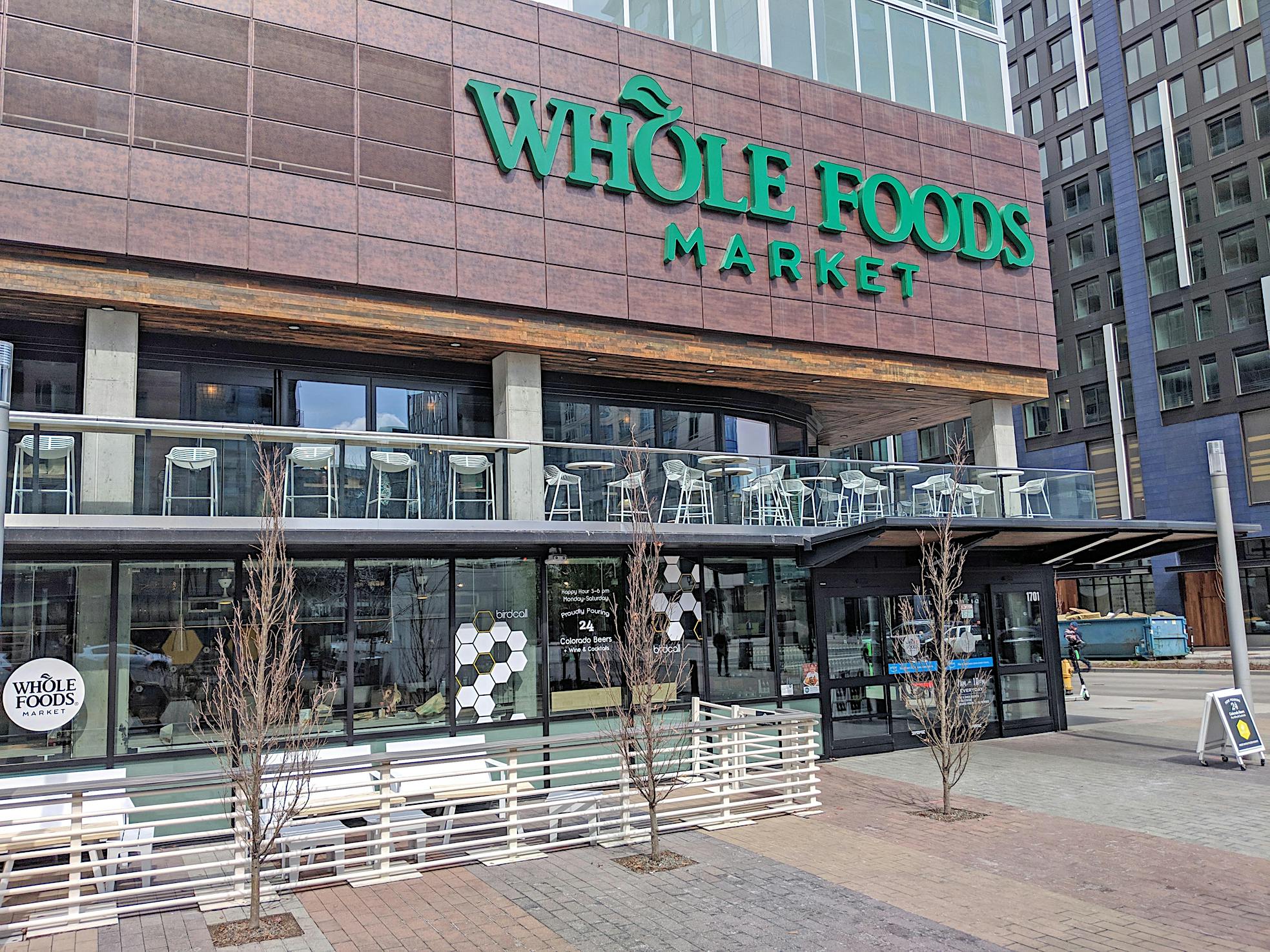 Whole Foods upper level with NanaWall HSW stacking glass doors