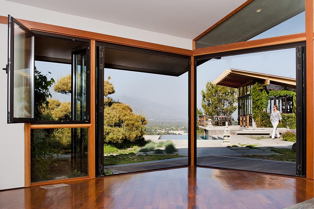 NanaWall SL45 folding glass wall