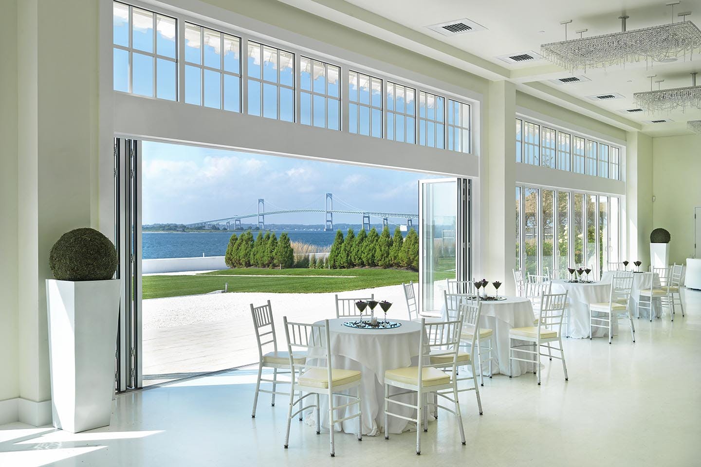 NanaWall opening glass walls in Country Club event space