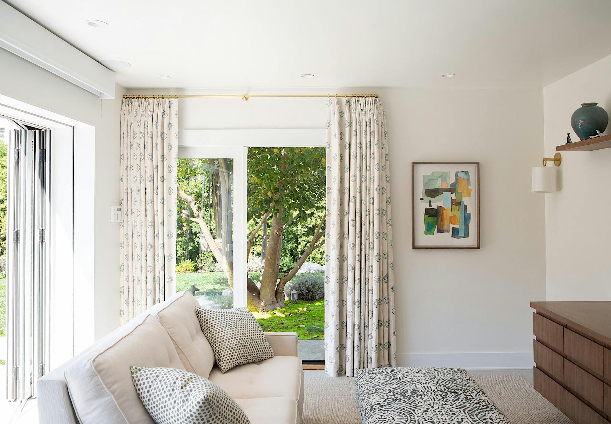 modern design garage conversion with FoldFlat