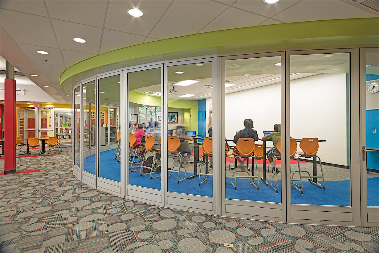 Segmented Curve Panels - SL45 Folding