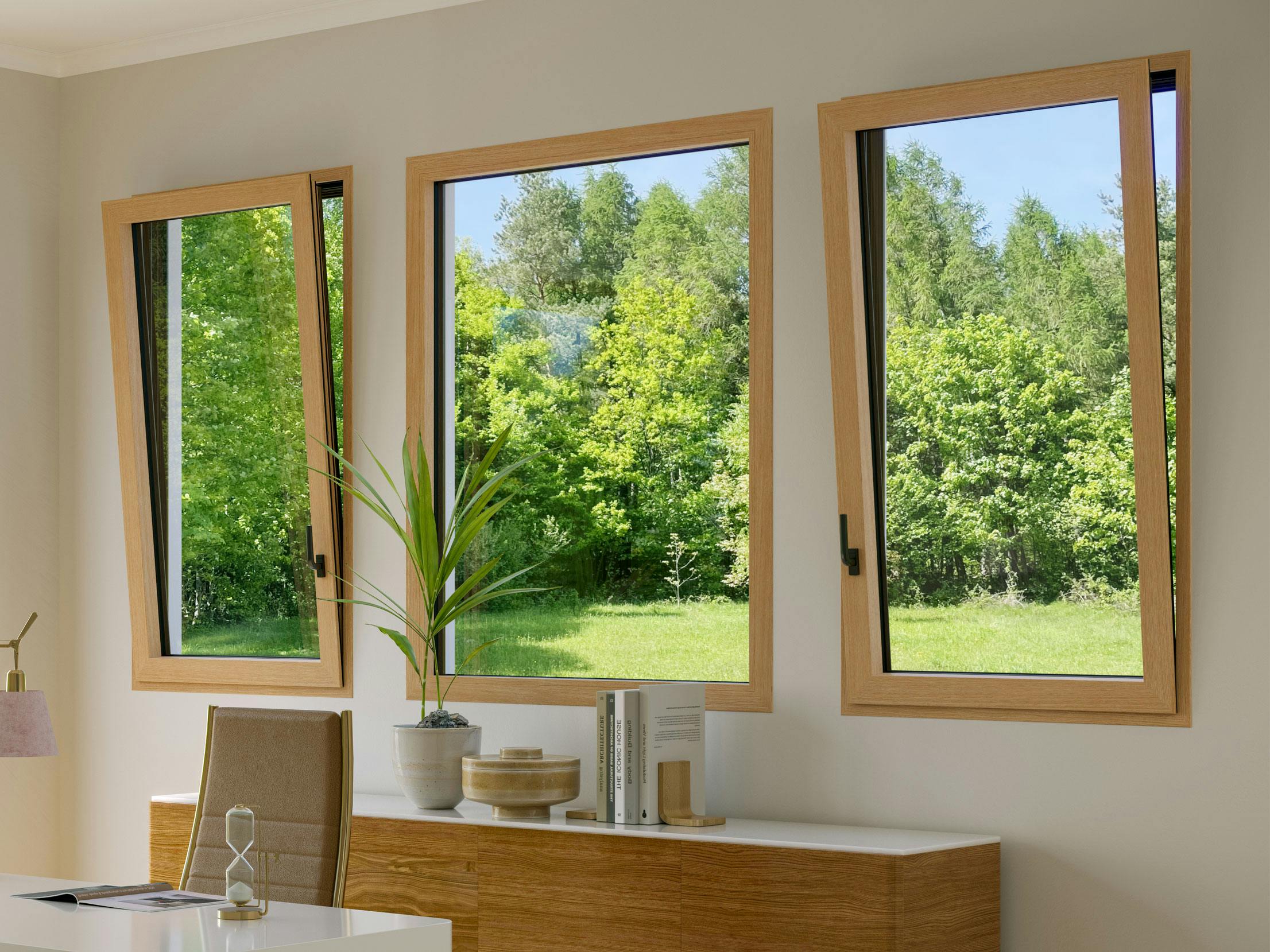 NW TiltTurn 520 Wood Window 