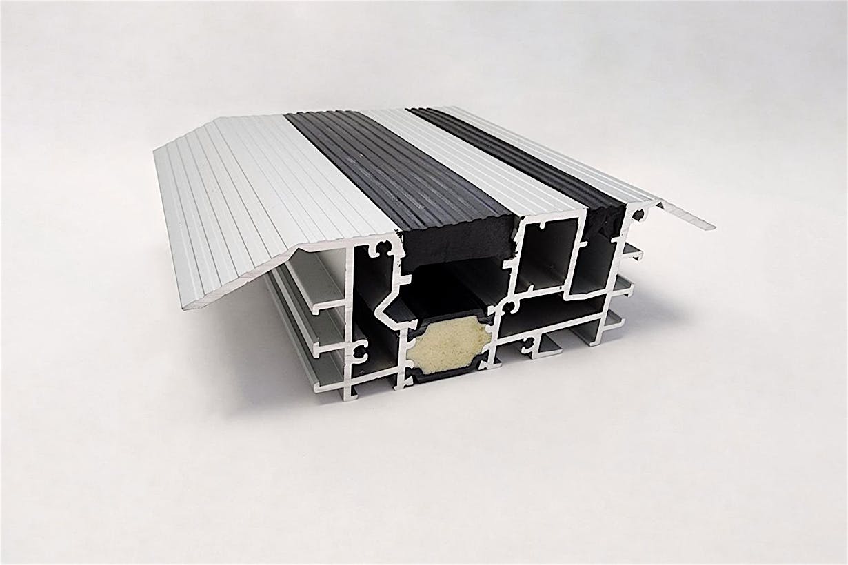 Low Profile Saddle Sill