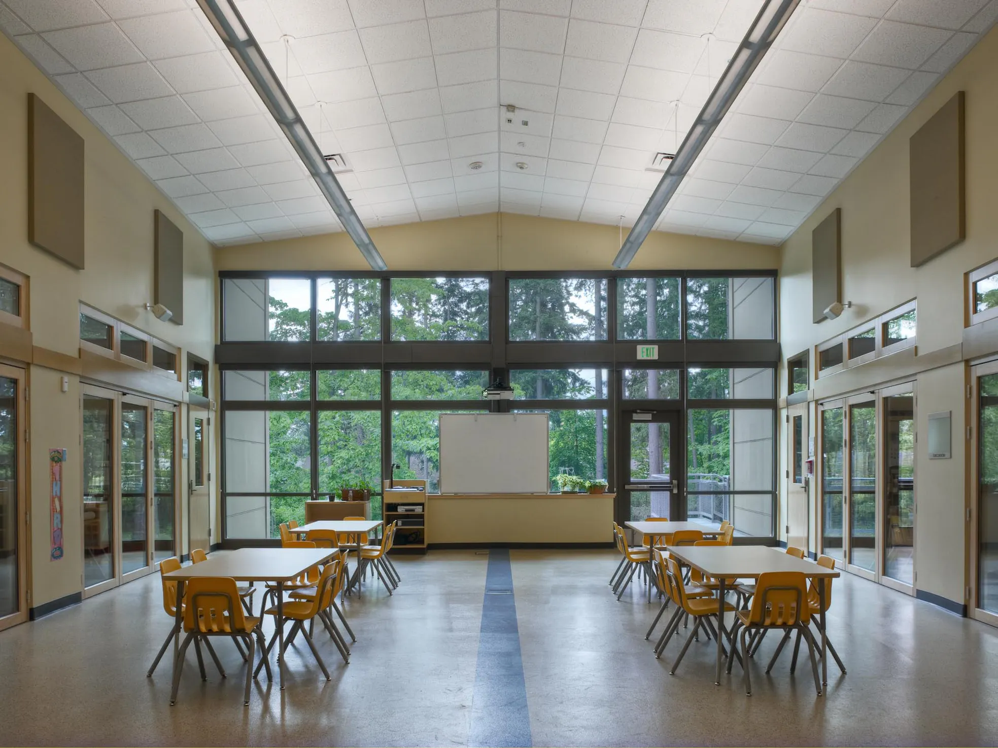 Robert Frost Elementary | NanaWall