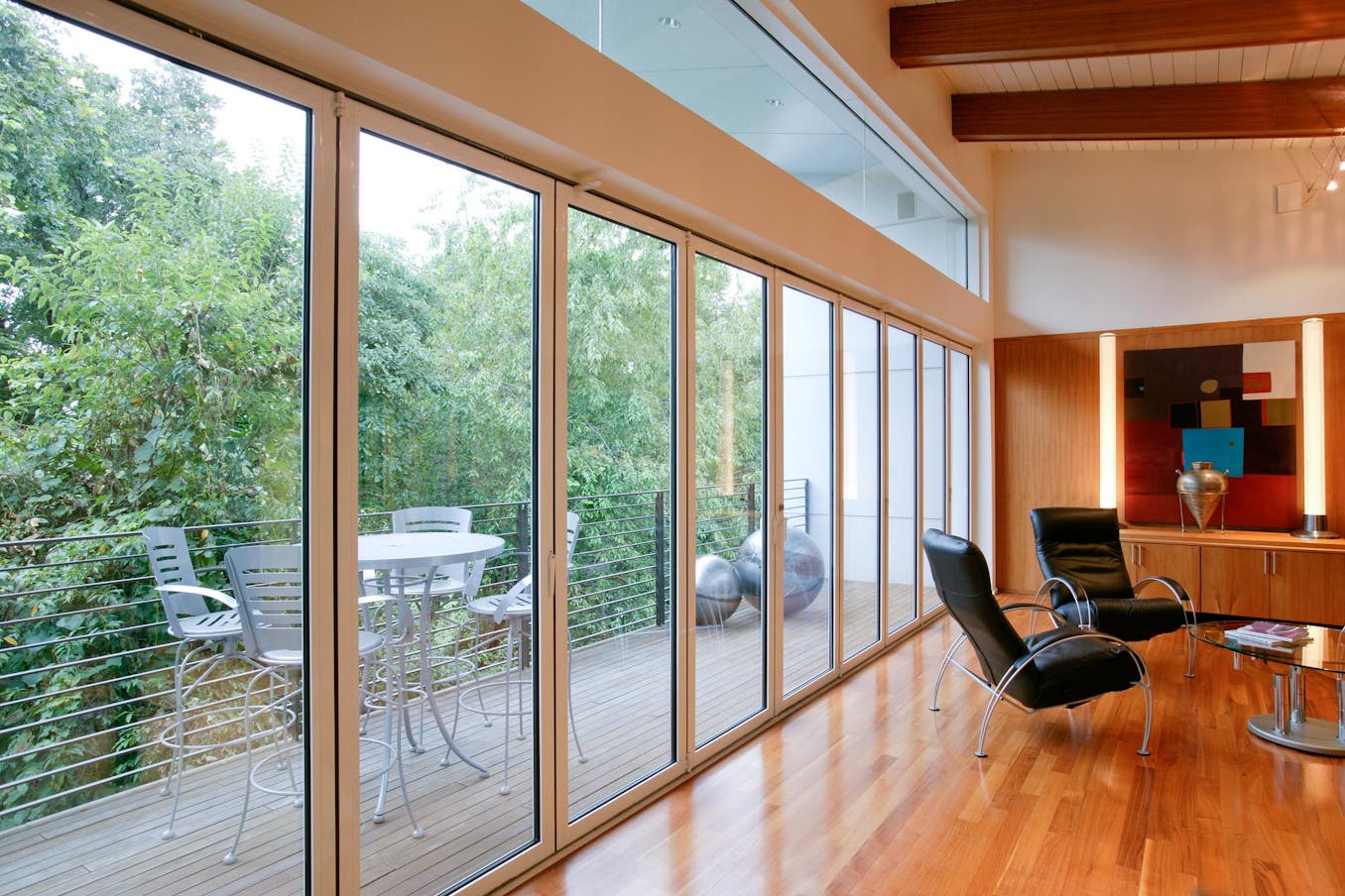 SL60 large office interior - glass walls 