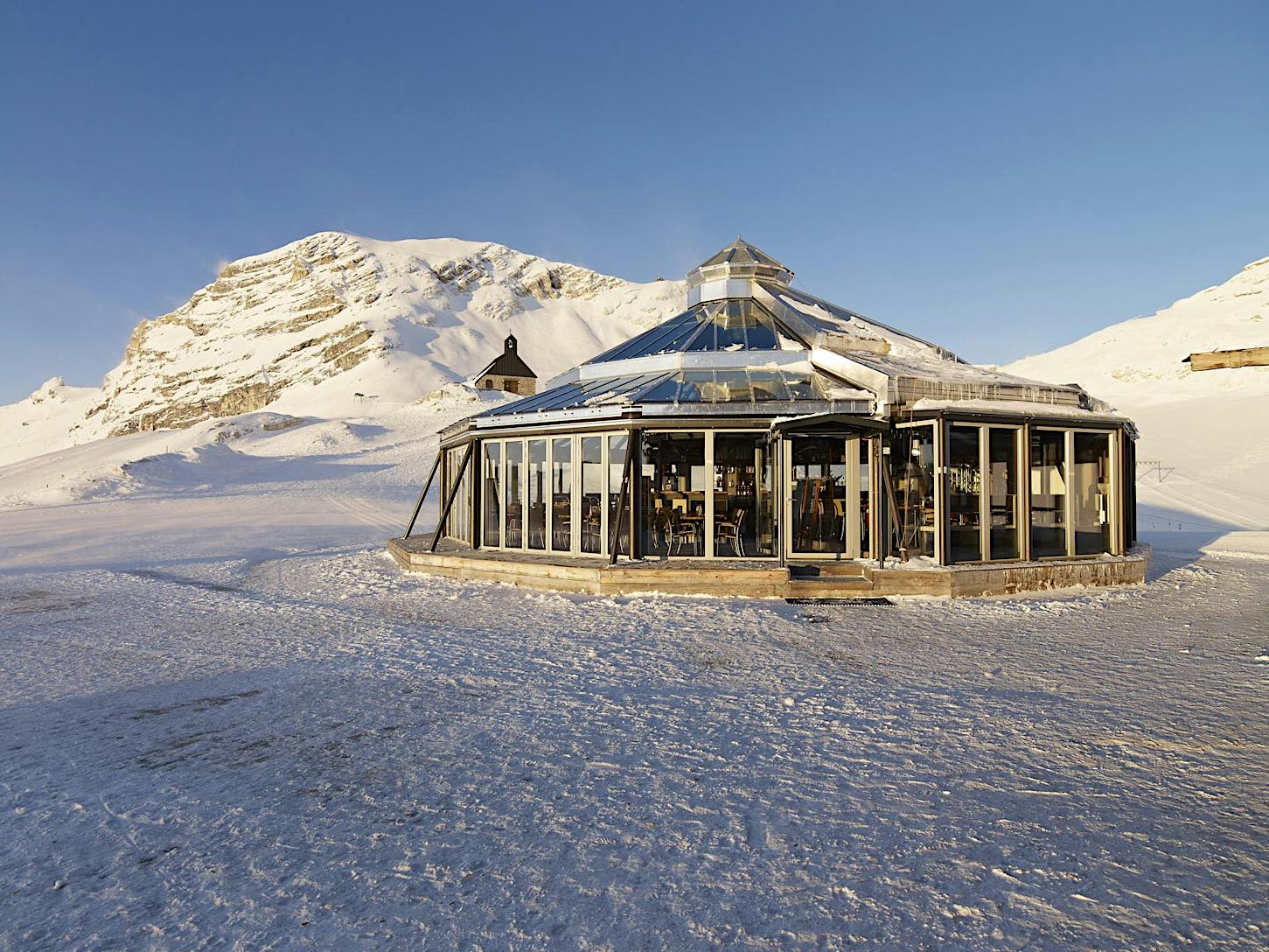 SL70 extreme weather performance folding glass walls at Zugspitze Mountain in Germany