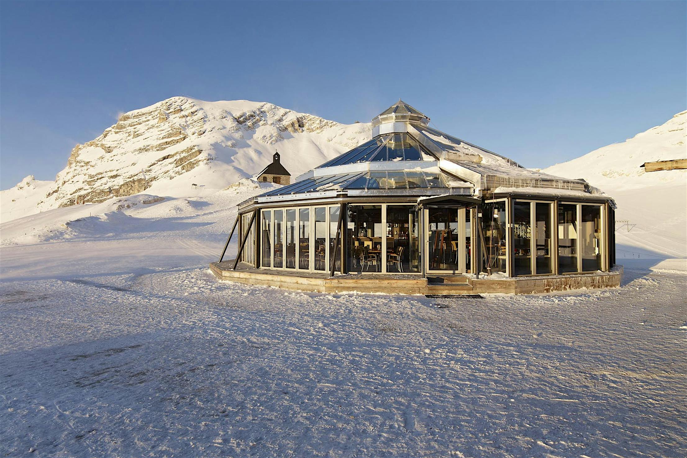 SL70 extreme weather performance folding glass walls at Zugspitze Mountain in Germany